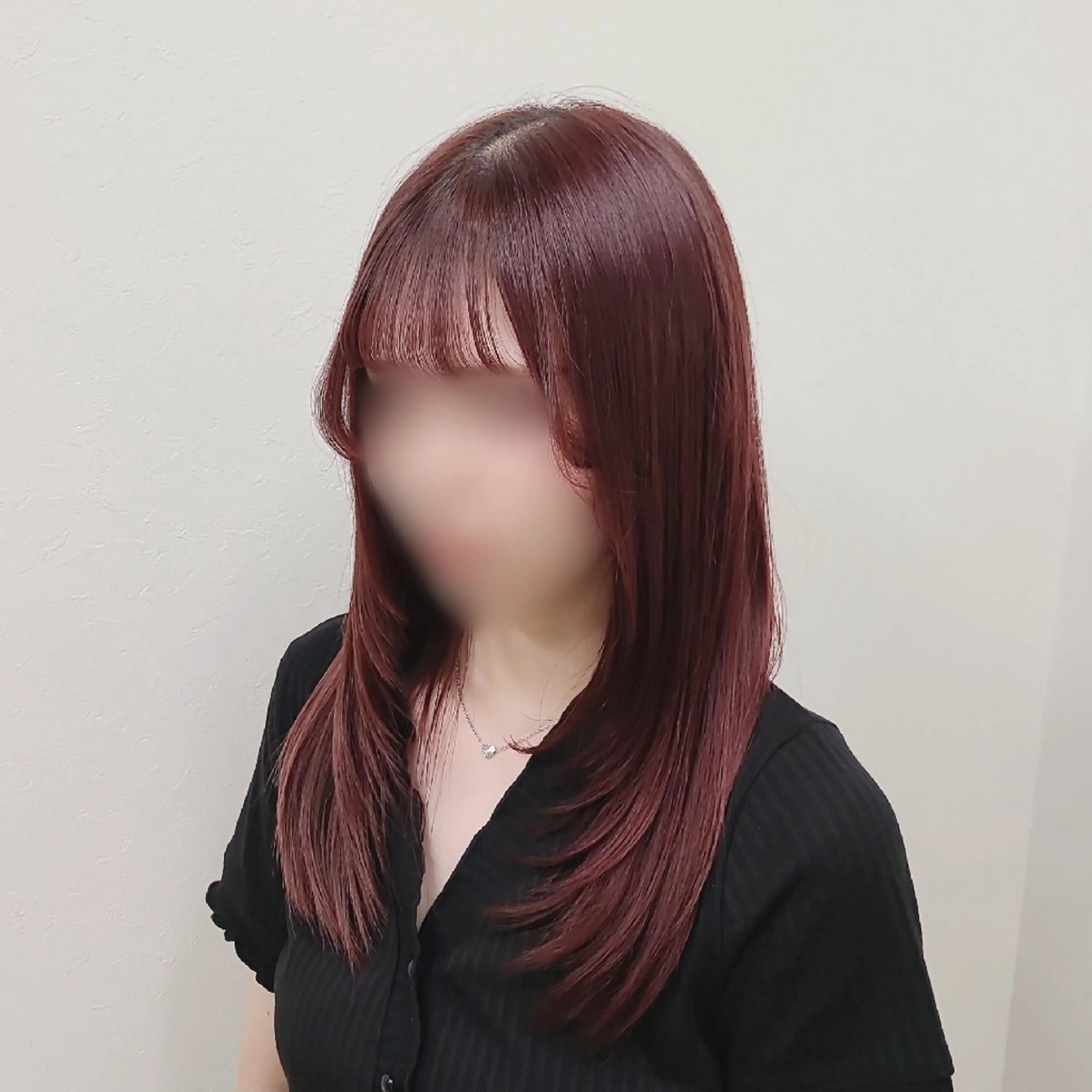 ロング レイヤーカット レナークソワン ちだしえりのヘアスタイル