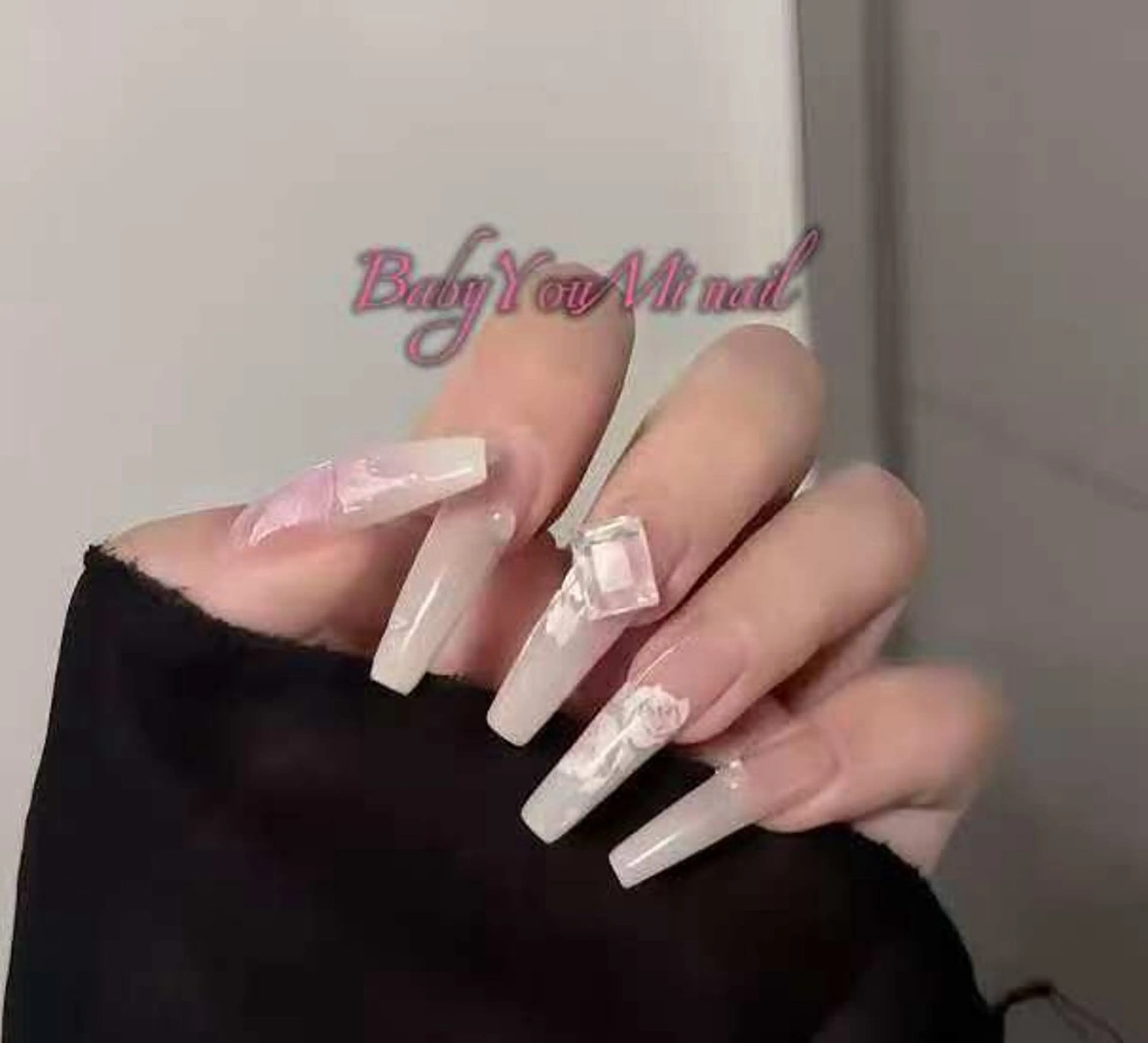 ネイル オーロラネイル フラワーネイル フットネイル フレンチネイル ジェルネイル ハンドネイル 相沢 さやかのネイルデザイン