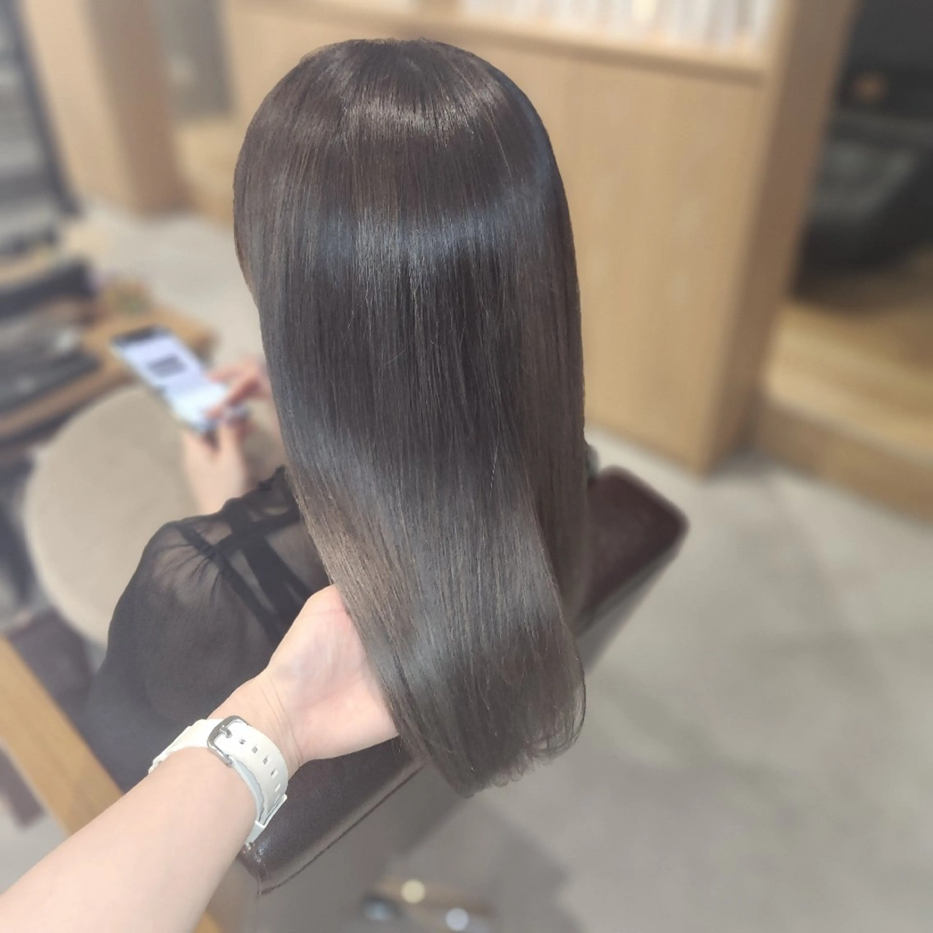 カラー セミロング ブリーチ グラデーションカラー O.hair designers所属・シールエクステ🎀 ホシノ🕒ユウカのヘアスタイル