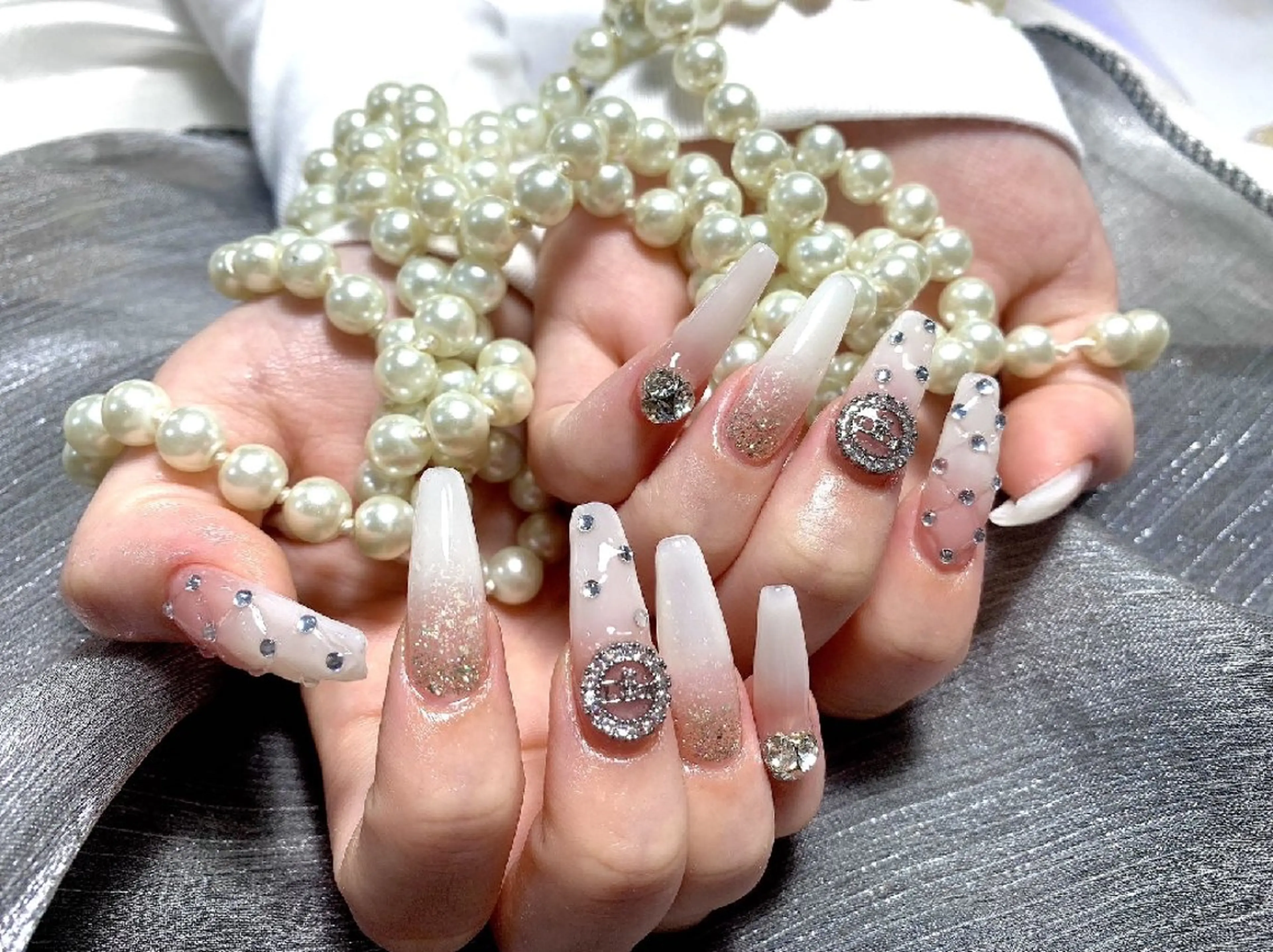 ネイル ENsalon AKIRAのネイルデザイン