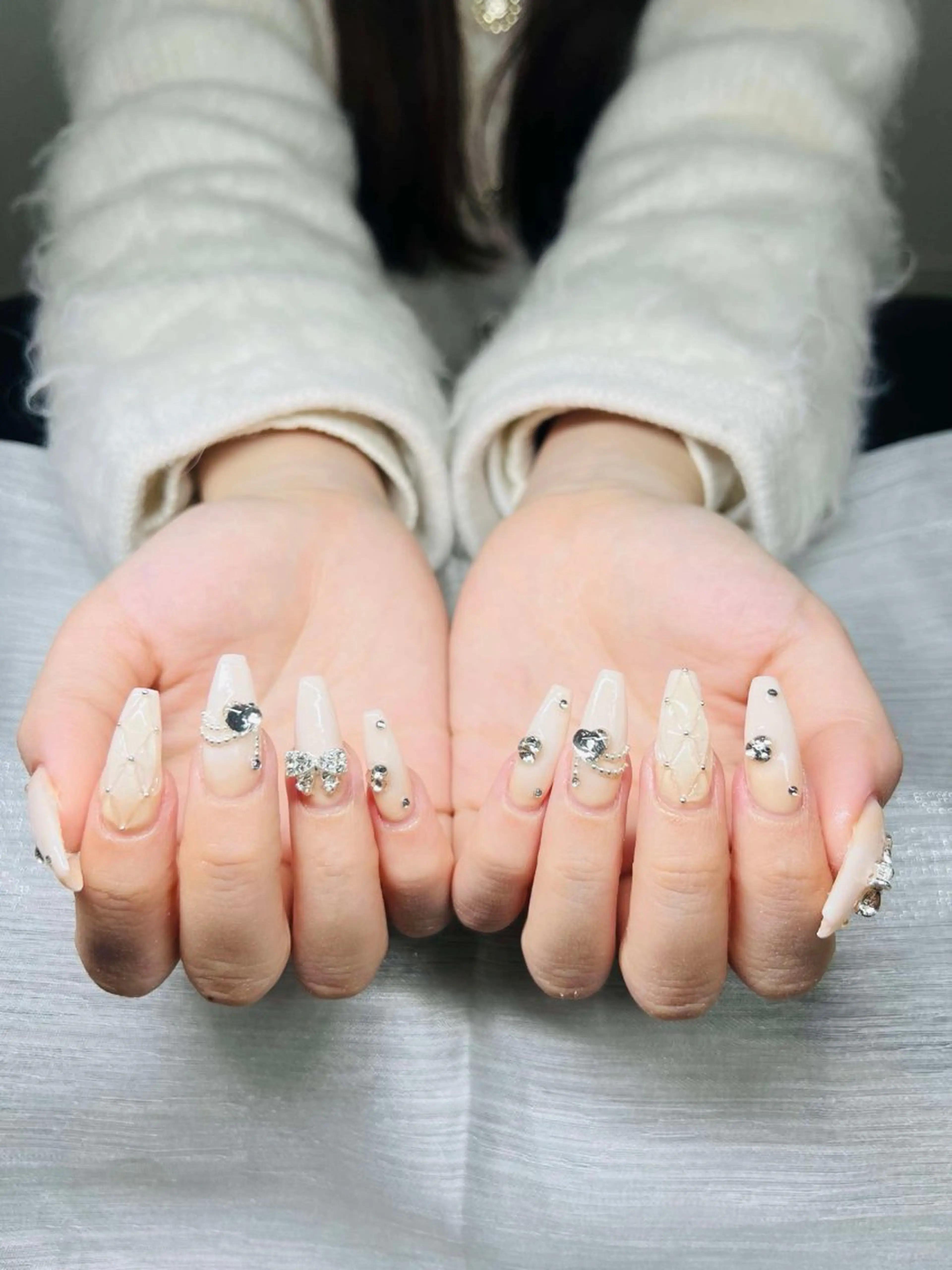 ネイル ハンドネイル Lee Nailsのネイルデザイン