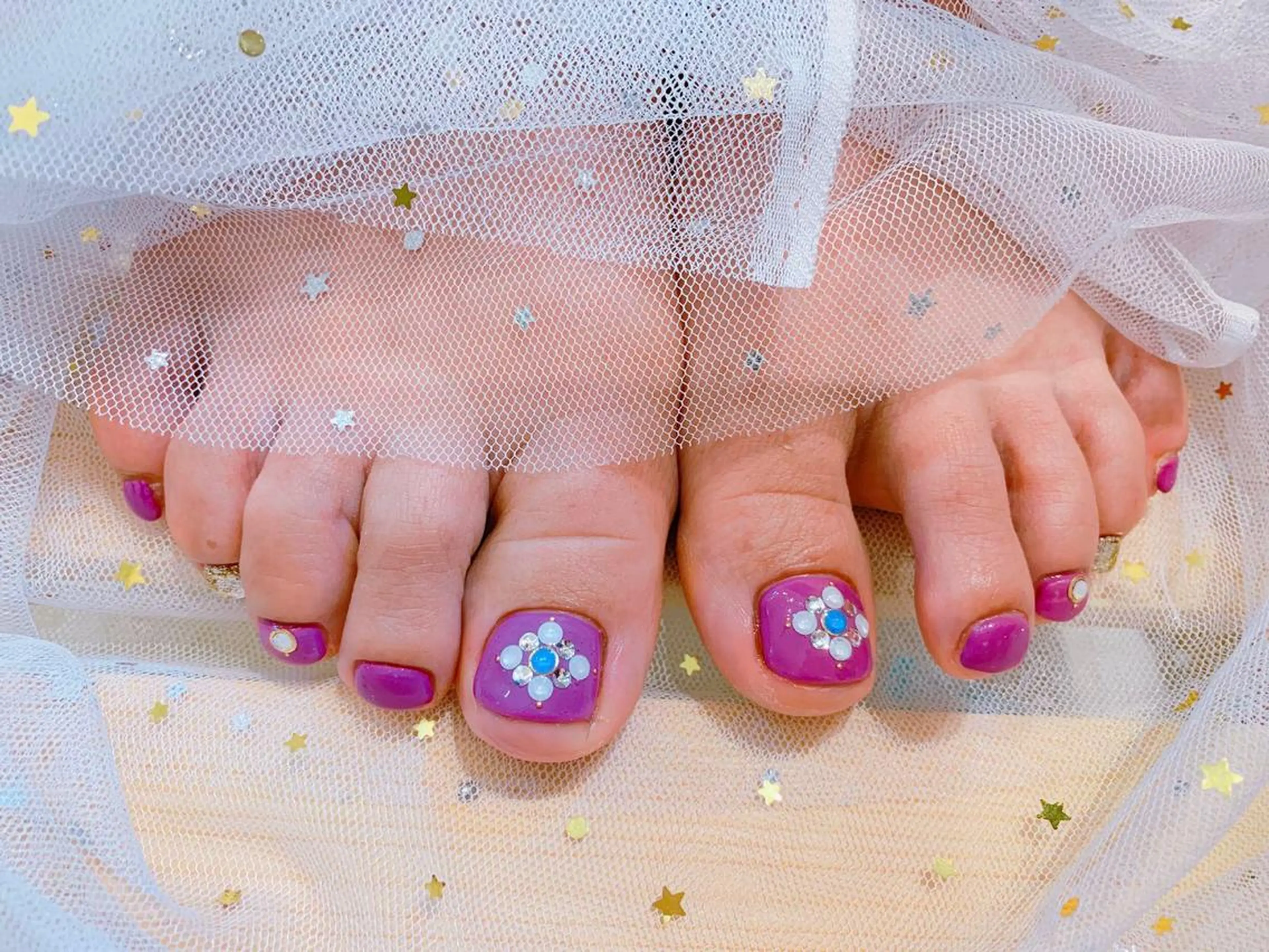 ネイル フットネイル リン リンのネイルデザイン