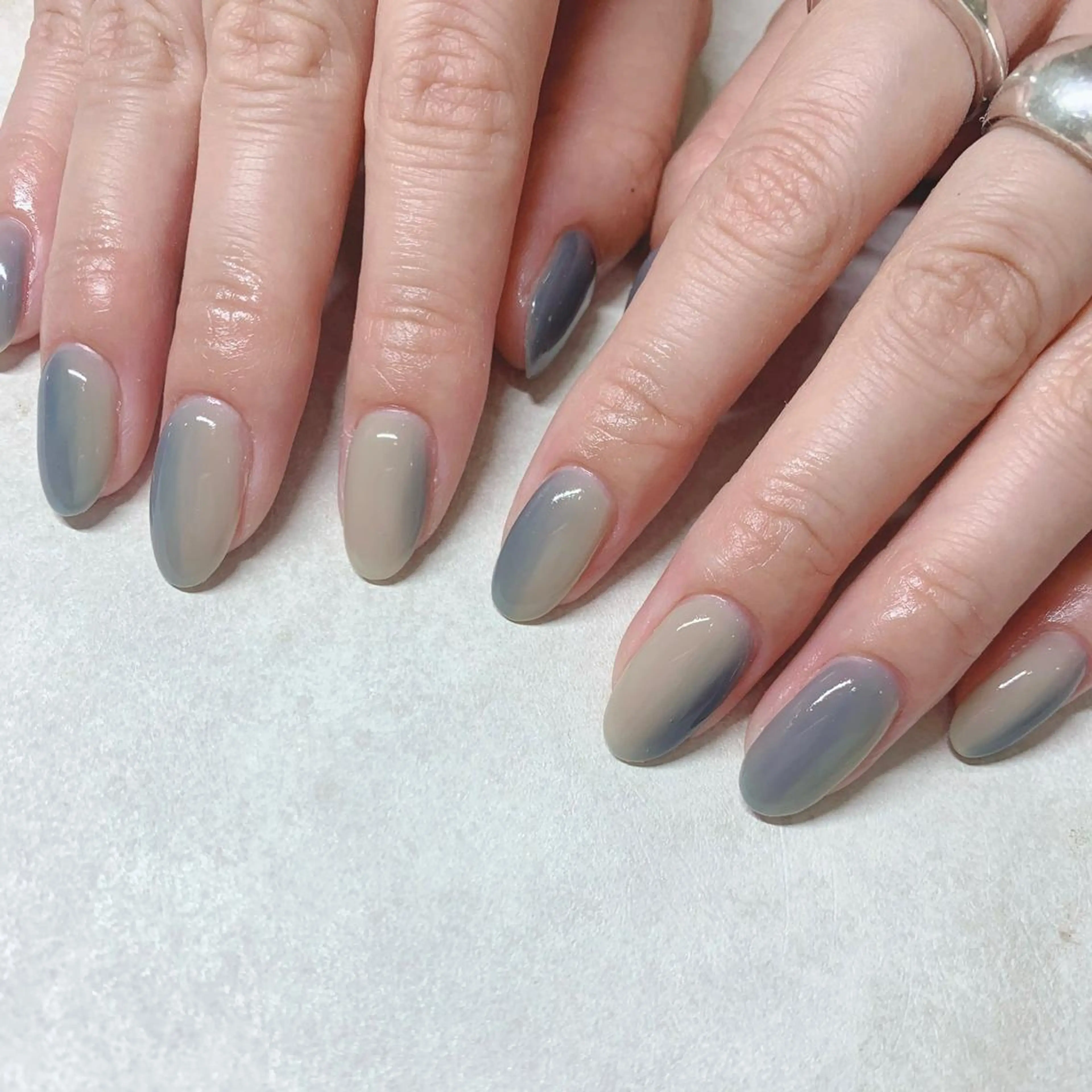 カラー ネイル ハンドネイル Cozy_ ilumのネイルデザイン