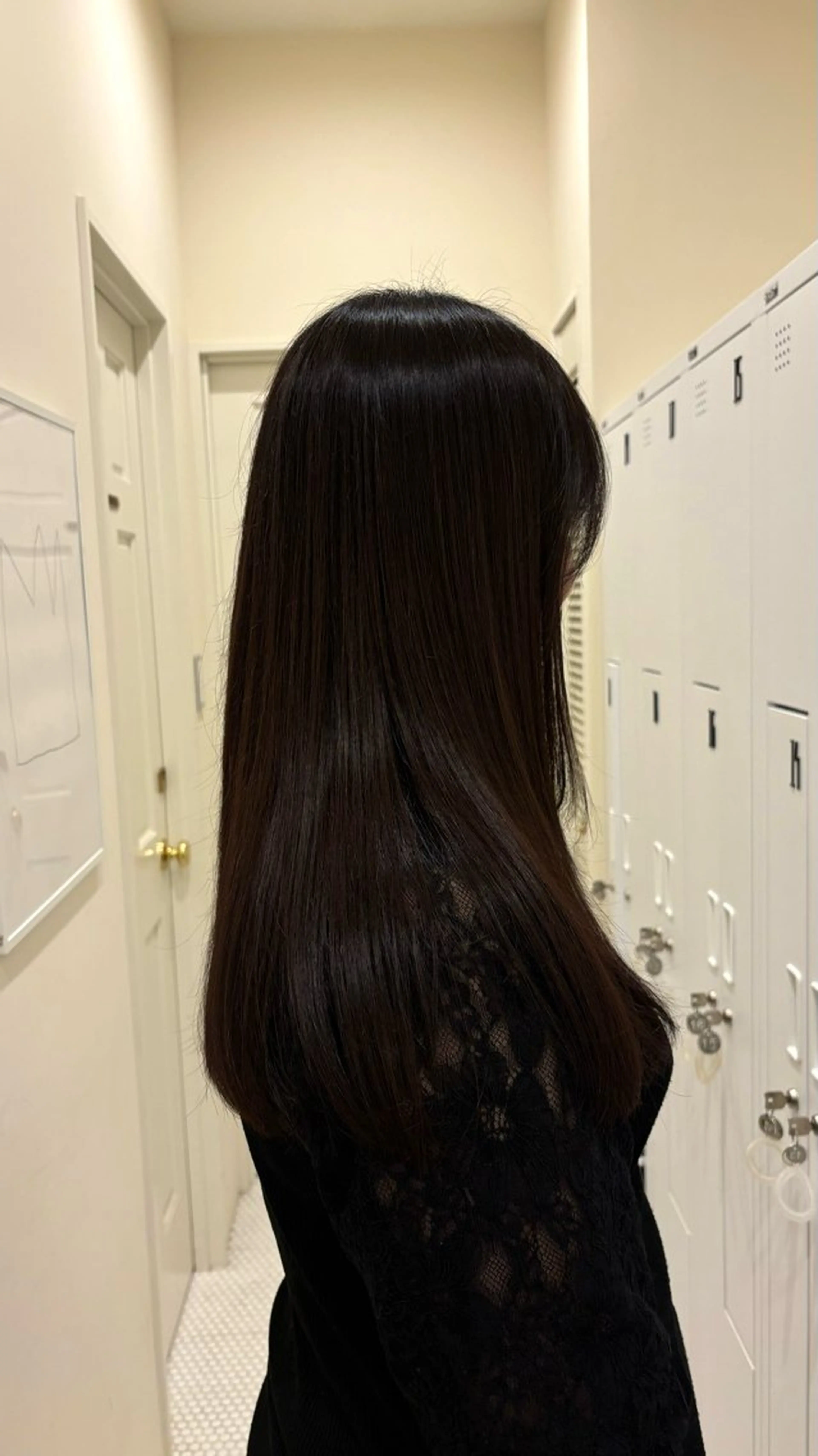 ロング よこやま なぎさのヘアスタイル