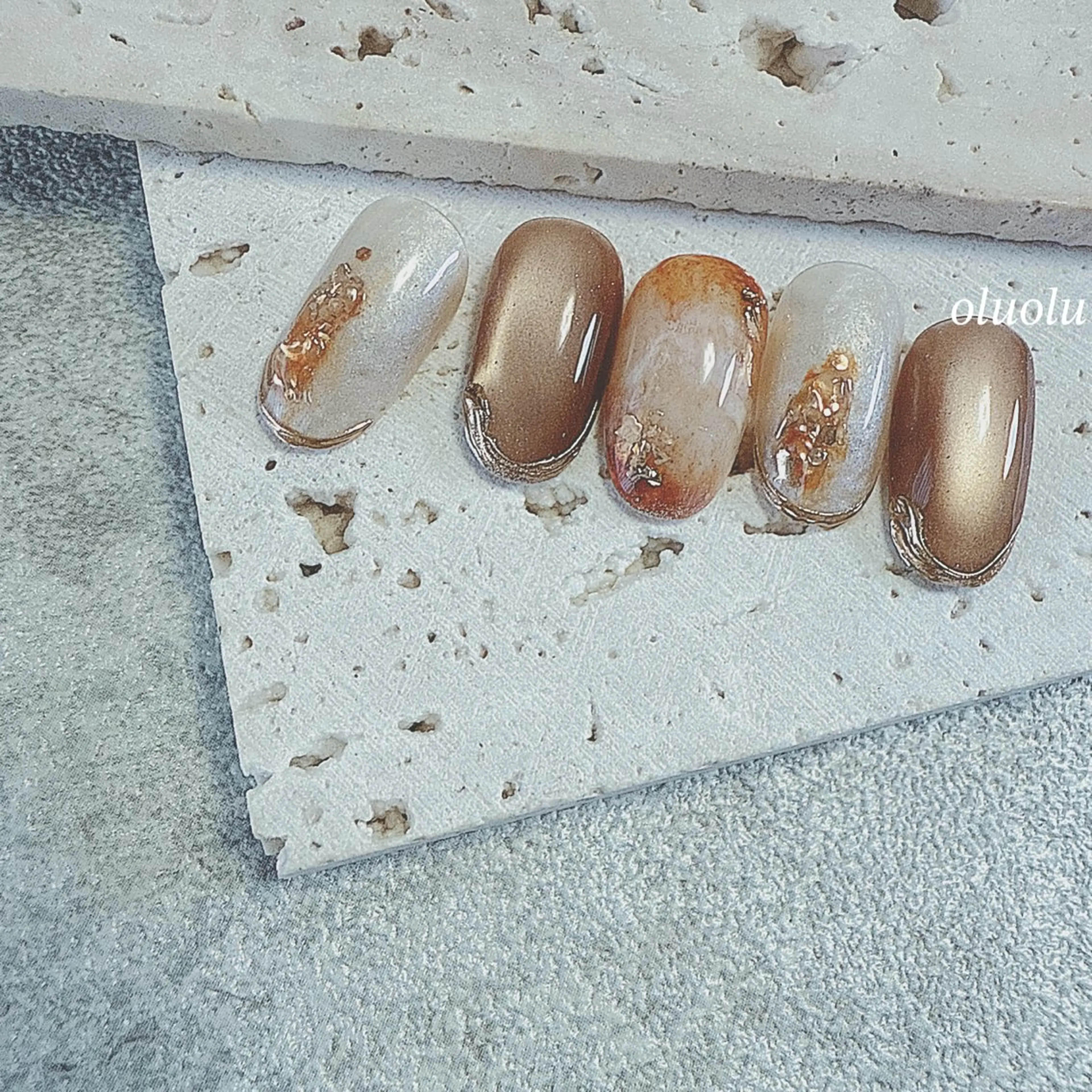 ネイル べっ甲ネイル ブラウン ジェルネイル マグネットネイル ミラーネイル ハンドネイル 大村 紬華のネイルデザイン