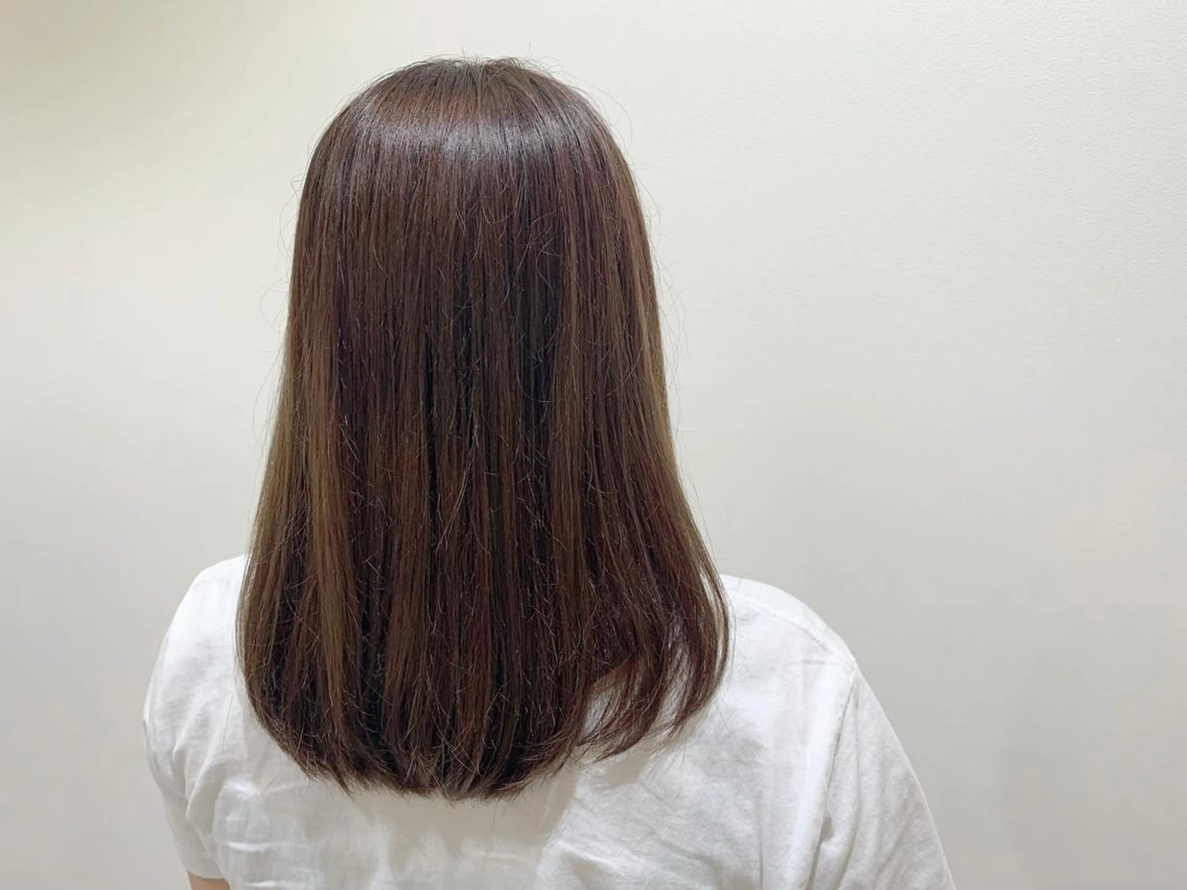 ミディアム cher. 新井瑞希のヘアスタイル