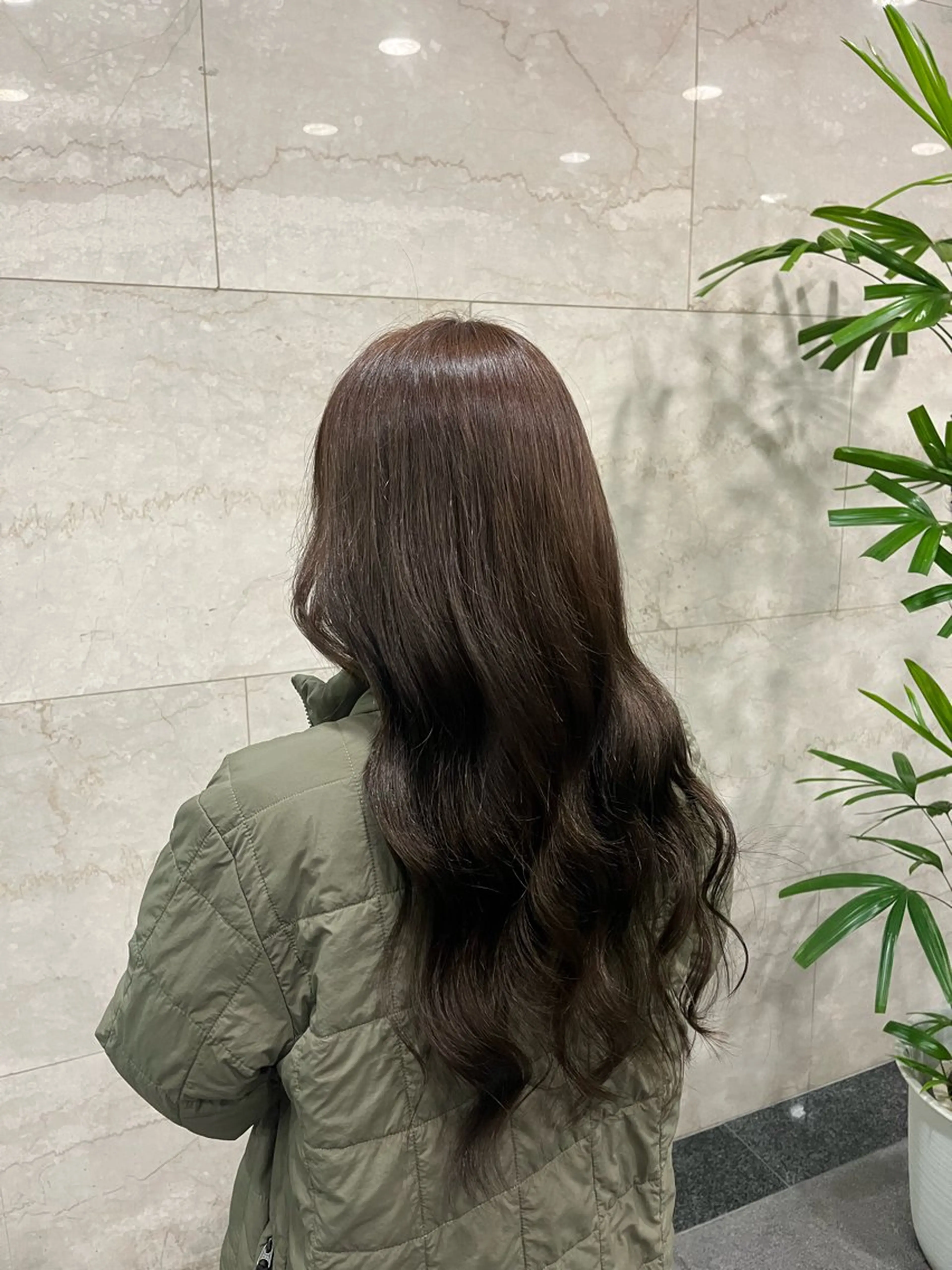 ロング カラー ブラウンカラー ナチュラルブラウン えんぐちとも／透明感 カラー／博多ボブのヘアスタイル