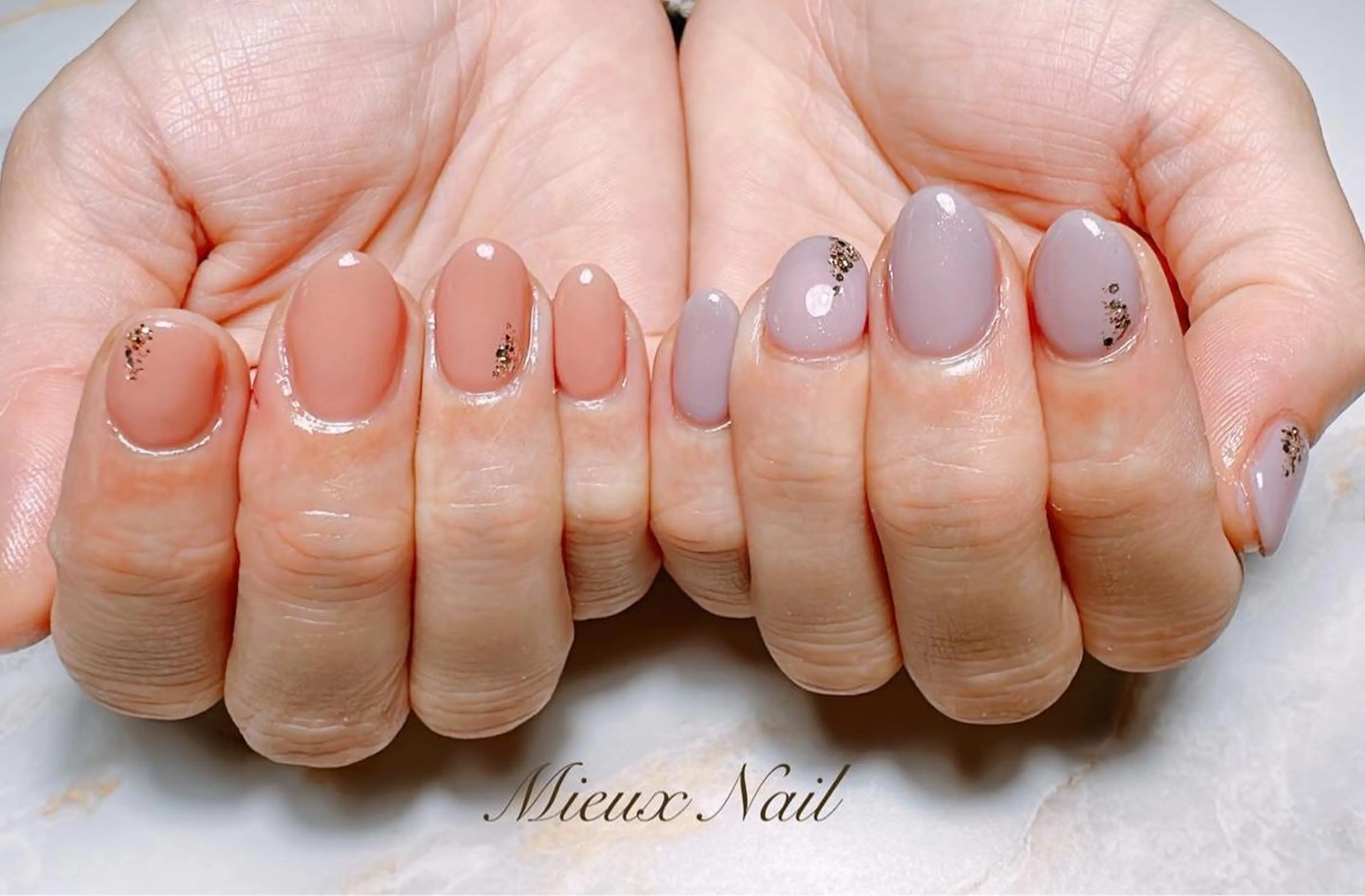 ネイル ブルー オフィスネイル ワンカラーネイル ピンク シンプルネイル ハンドネイル 市川 麻衣子のネイルデザイン