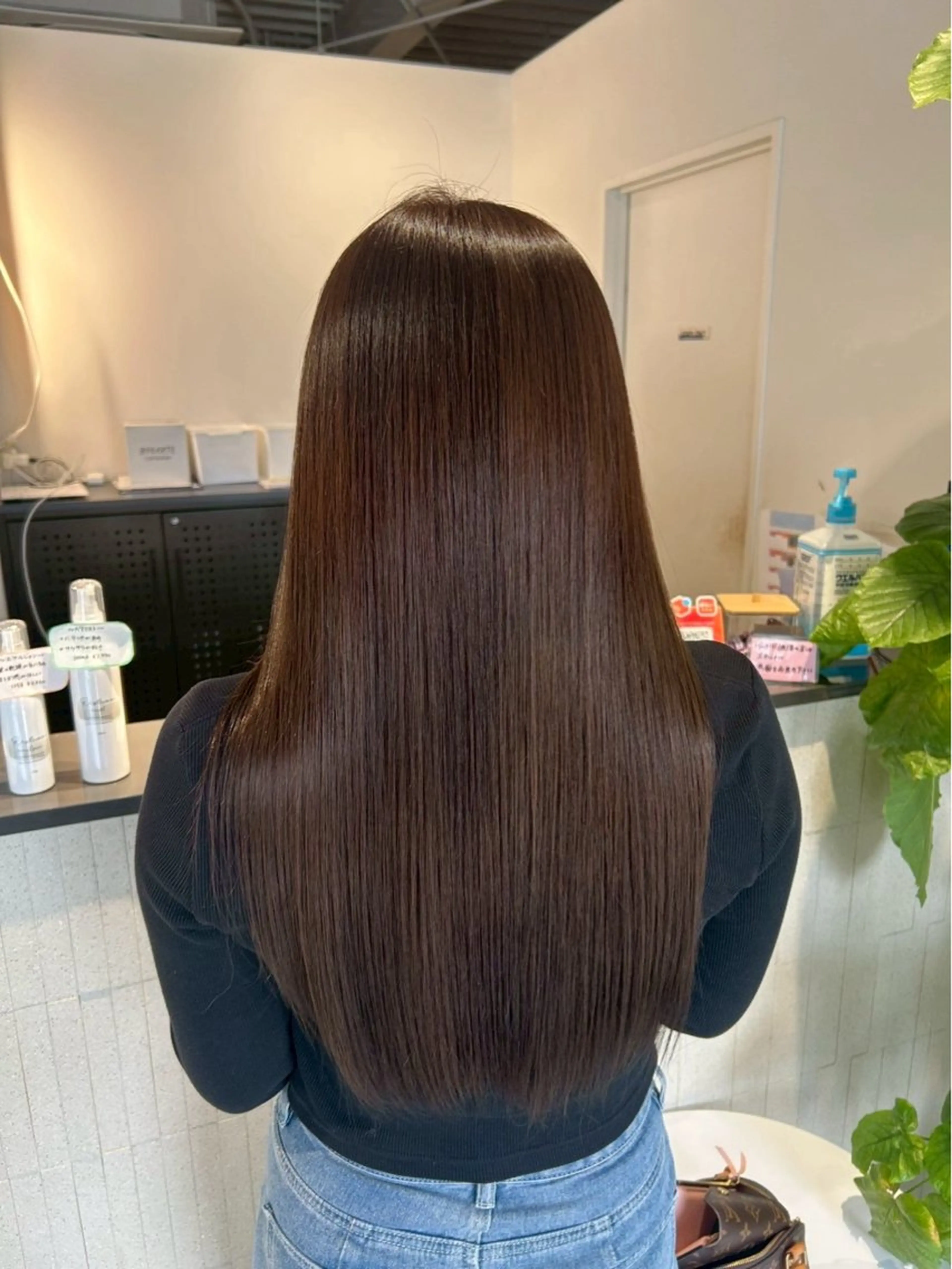 ロング 松尾 輝海のヘアスタイル