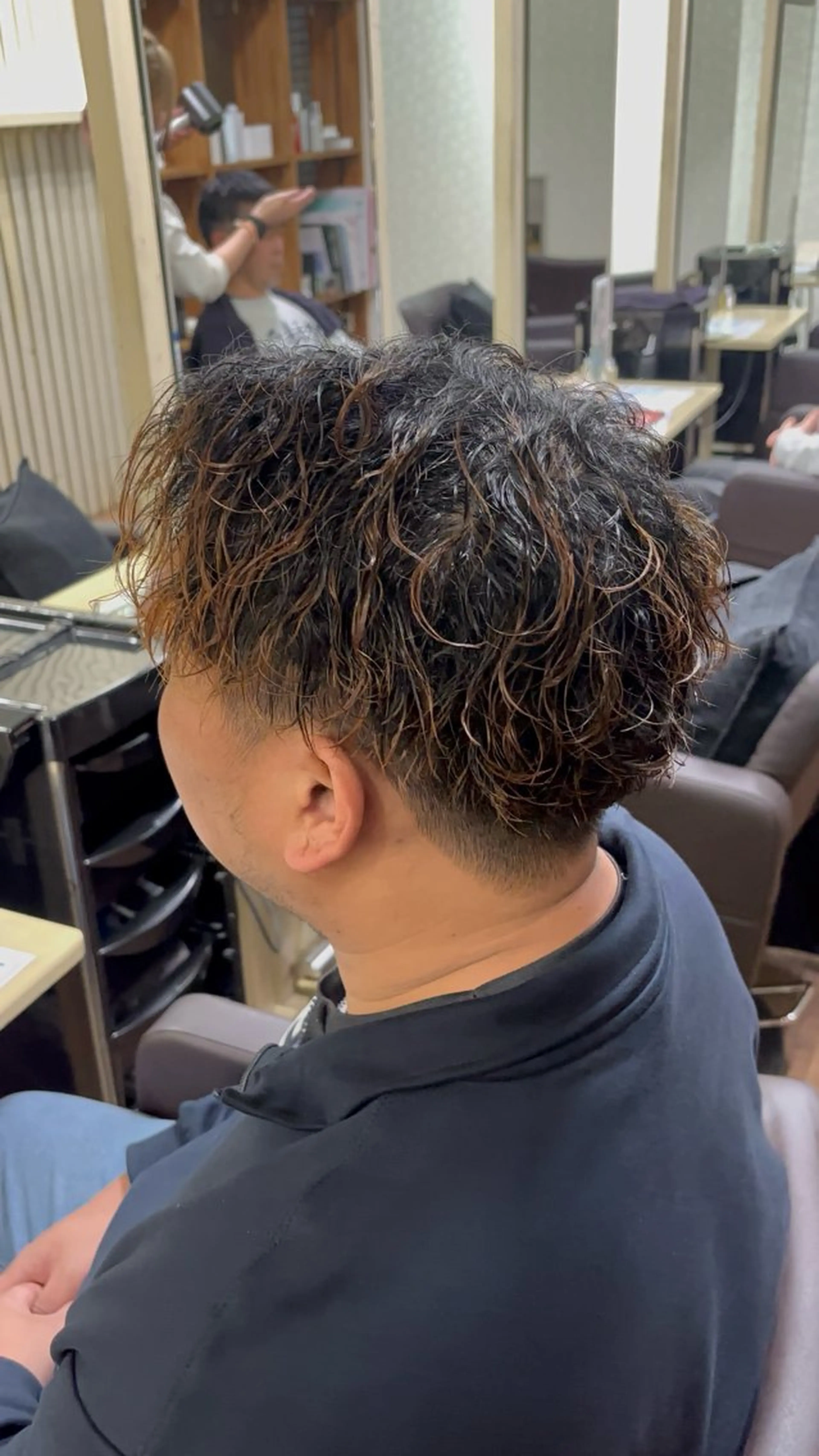 ショート パーマ メンズ カット パーマ 椎名 翔琉のヘアスタイル