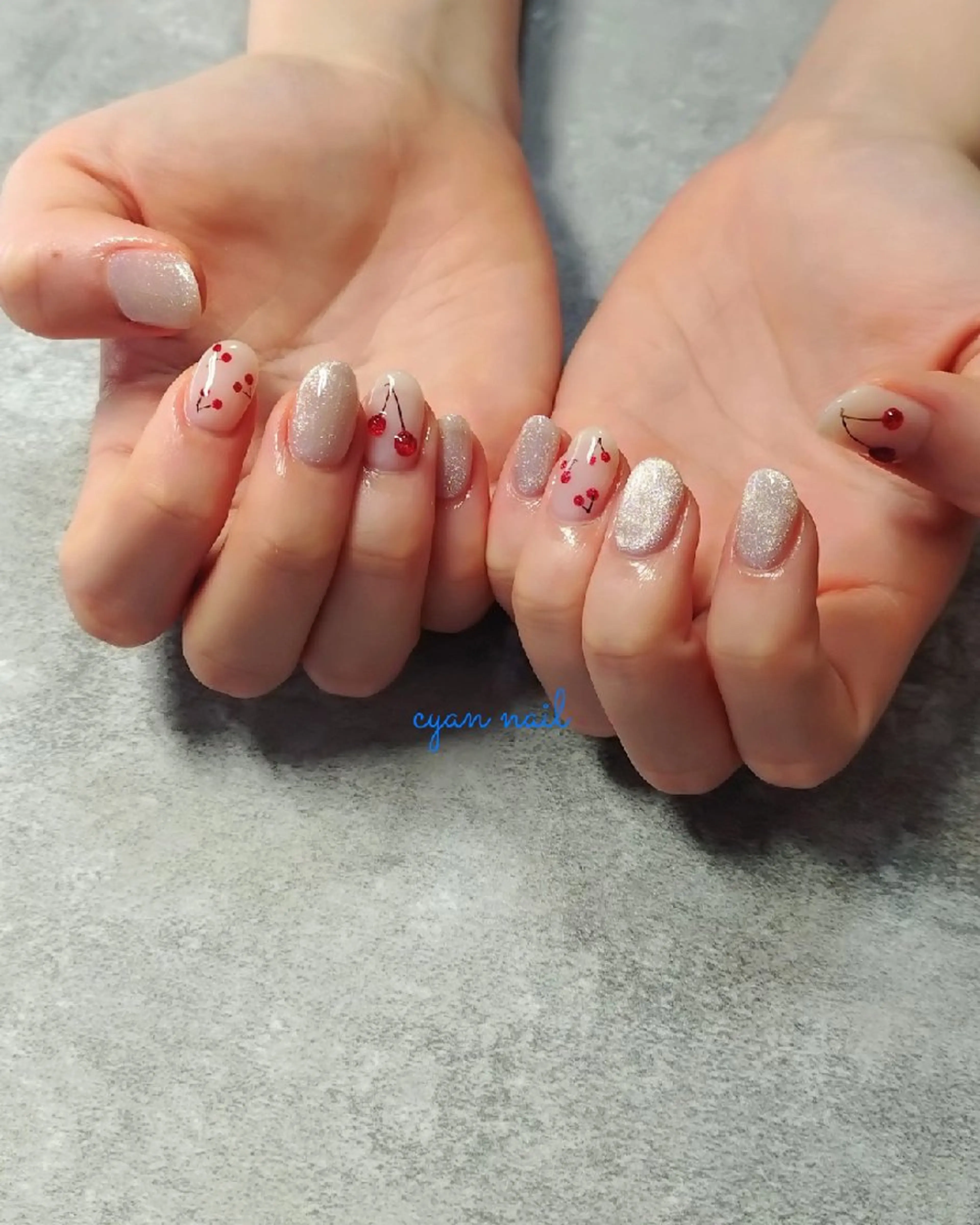 ネイル ハンドネイル 佐藤 ちなつのネイルデザイン