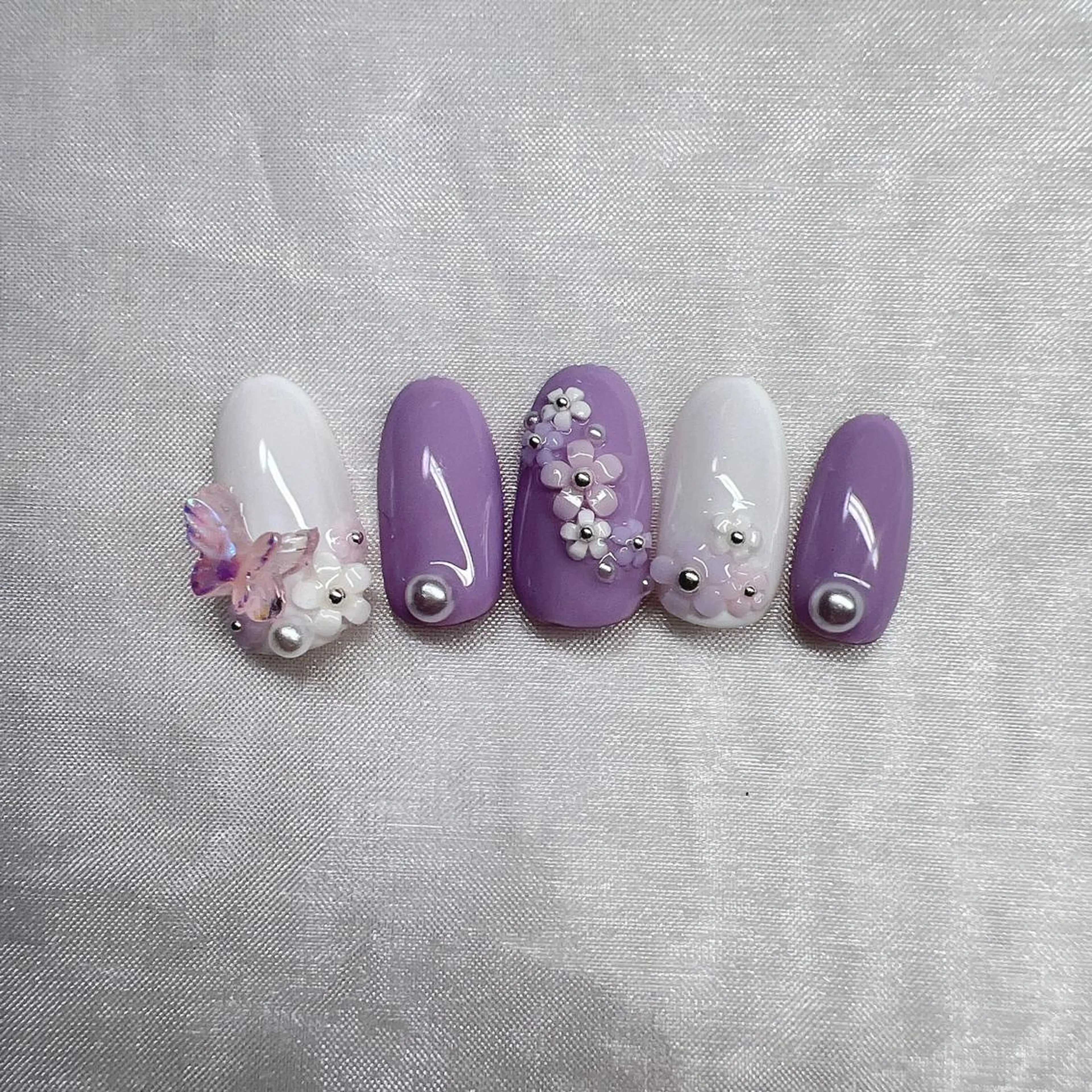 ネイル Rire_eye+beauty_nail所属・Rire_ nail_yukiのネイルデザイン