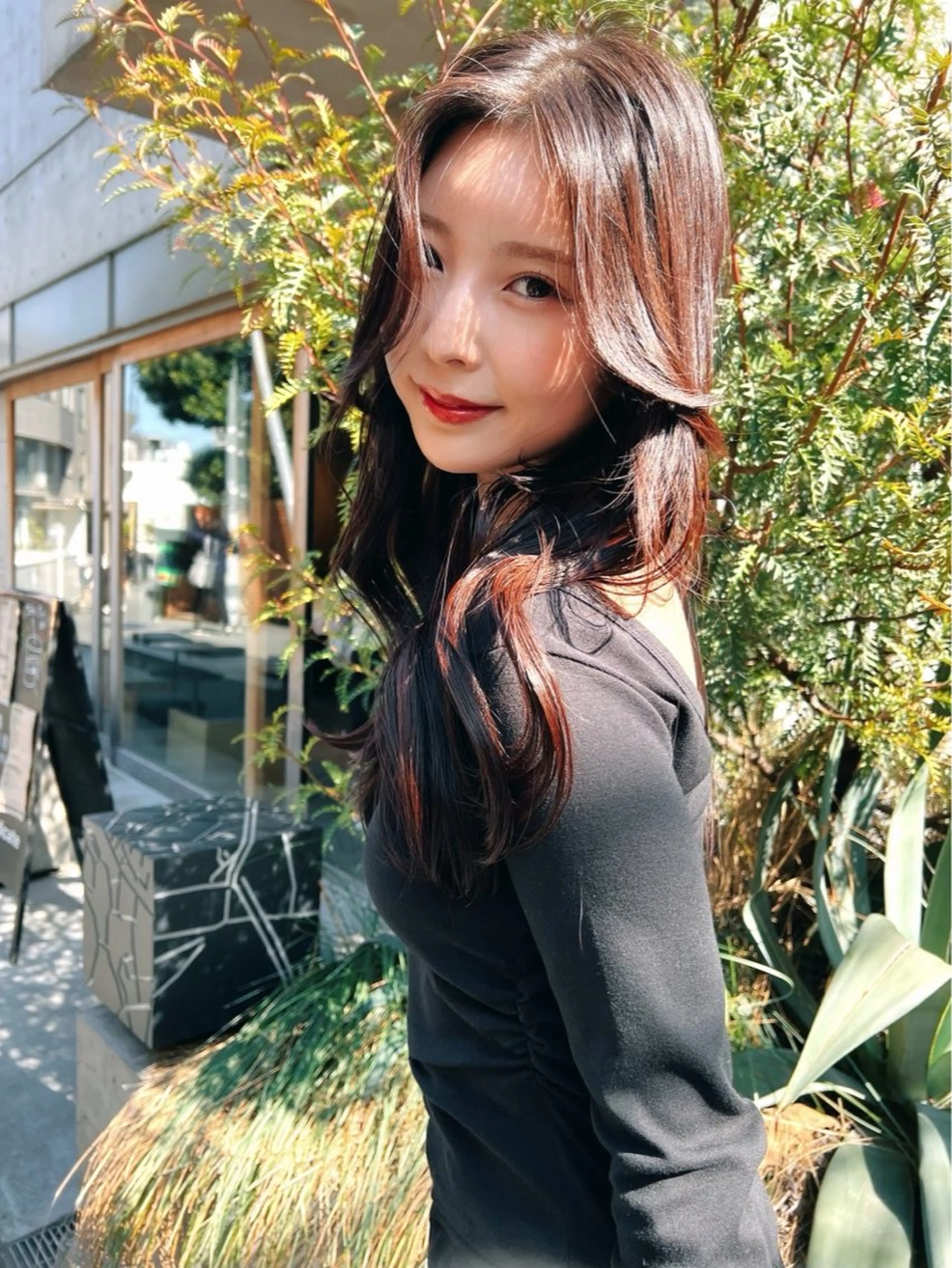 セミロング カラー カット ヘアカラー トリートメント 【銀座】艶髪/上品な カラー特化/涼/駅近のヘアスタイル