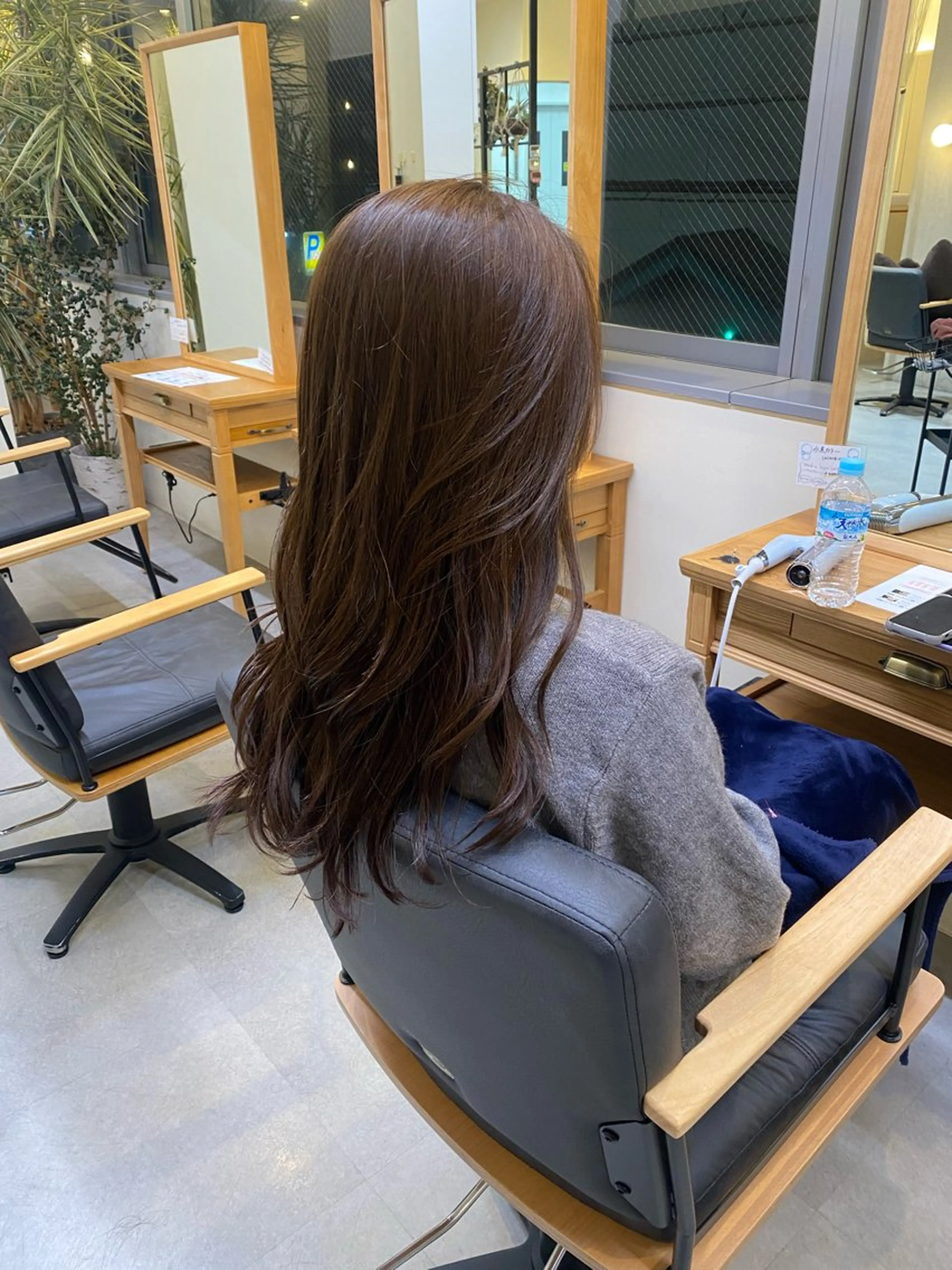 ロング 藤山 麗愛のヘアスタイル