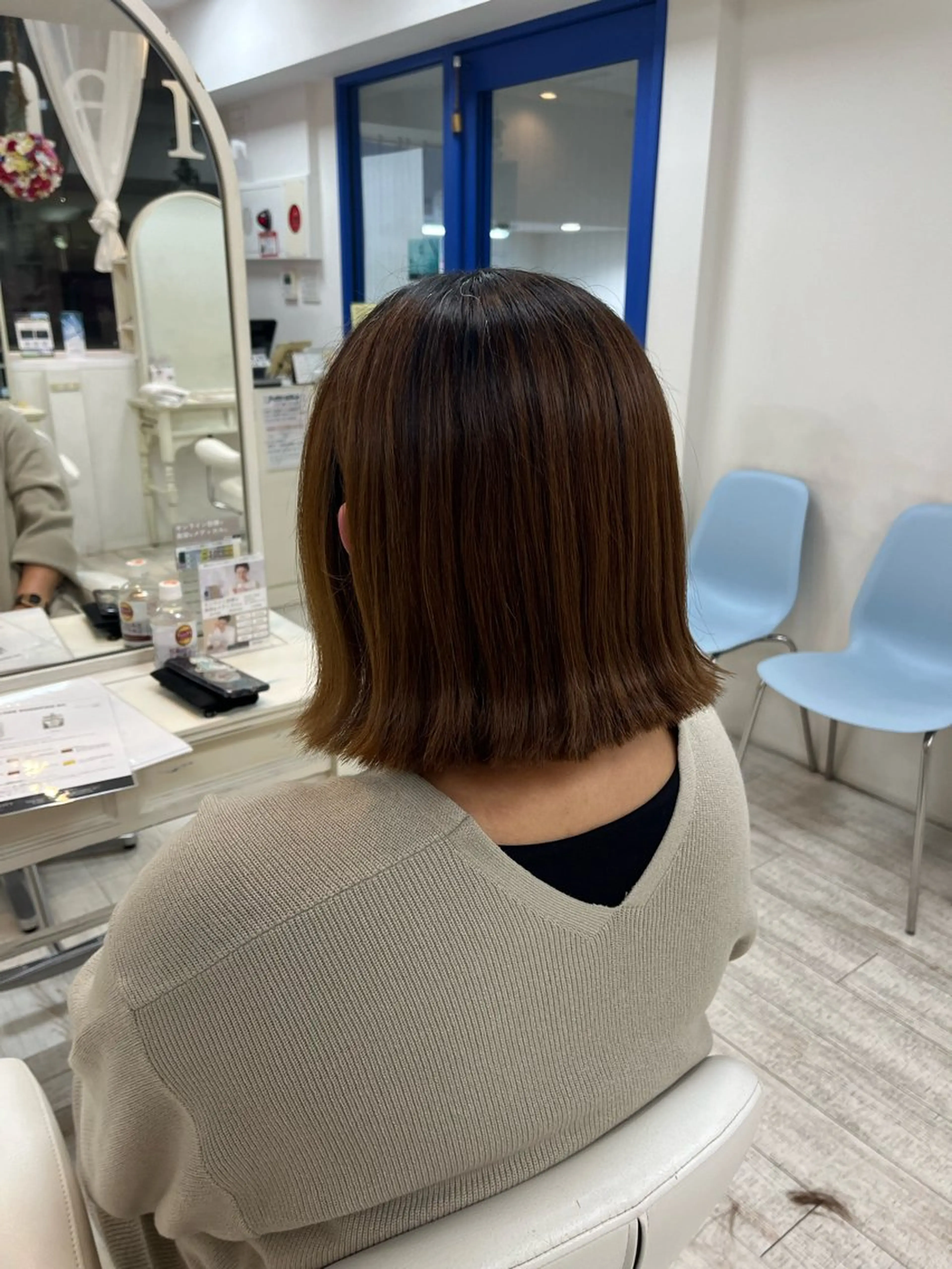 ミディアム 小川 夏花のヘアスタイル