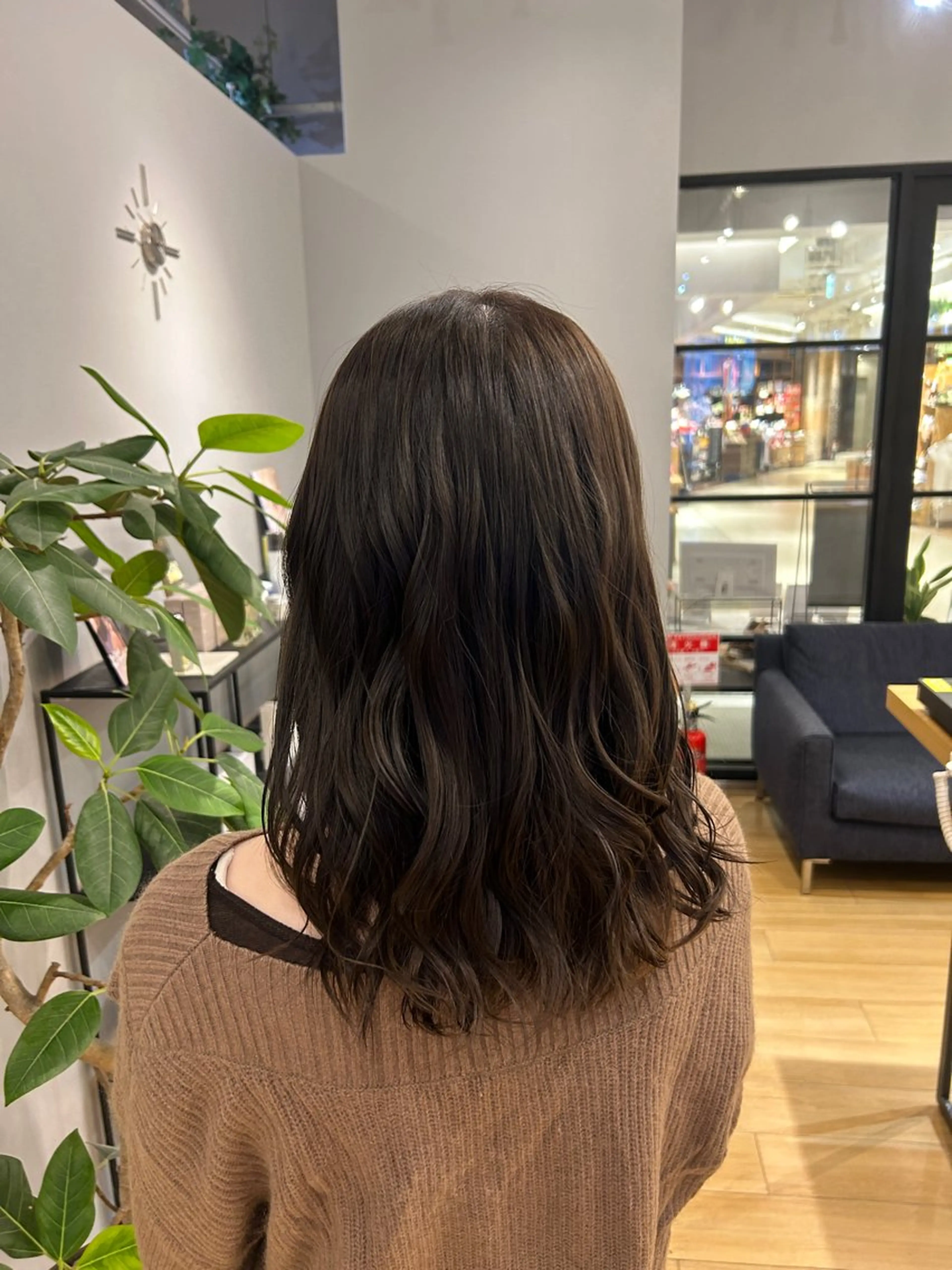 ミディアム カラー グレージュ ヘアカラー 暖色/ボブ/吉岡美音 GIEN NU茶屋町のヘアスタイル