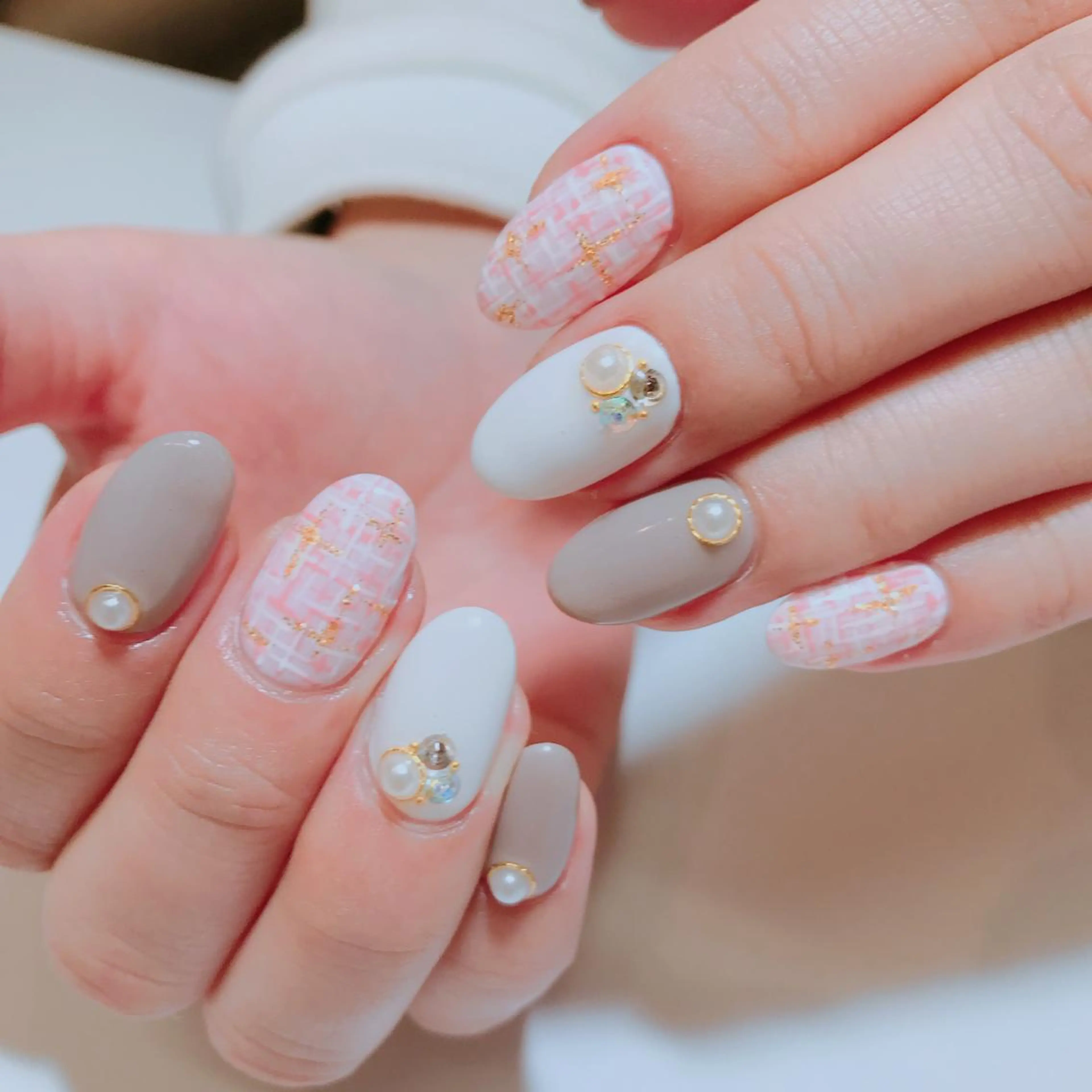 ネイル みよし市 nail salon*pomnal.co所属・Shimada Harukaのネイルデザイン