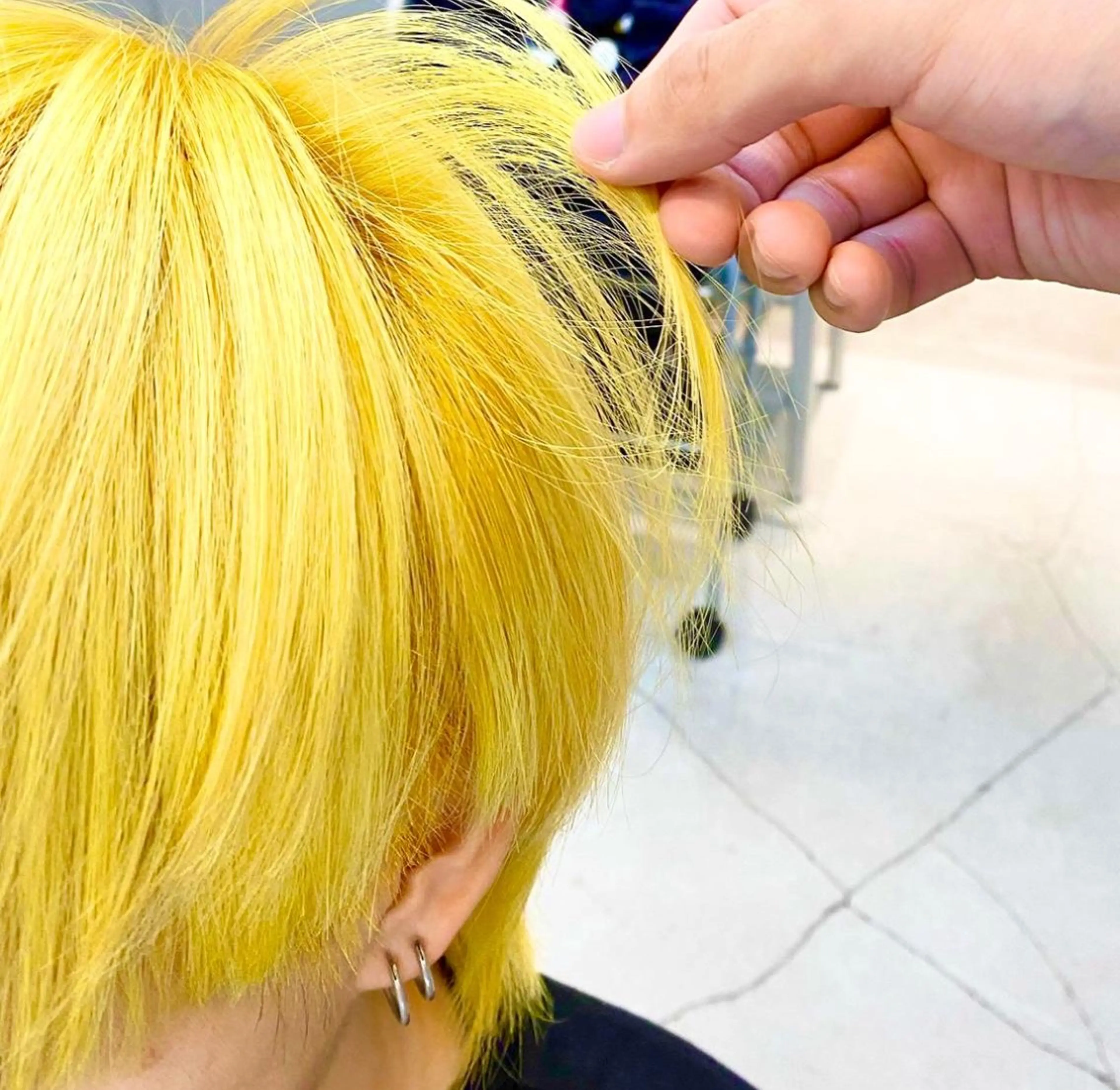 ショート カラー メンズ メンズブリーチ メンズハイトーン メンズインナーカラー ブリーチ 透明感カラー カット ヘアカラー トリートメント 普通の美容室じゃない ‼️/若林のヘアスタイル