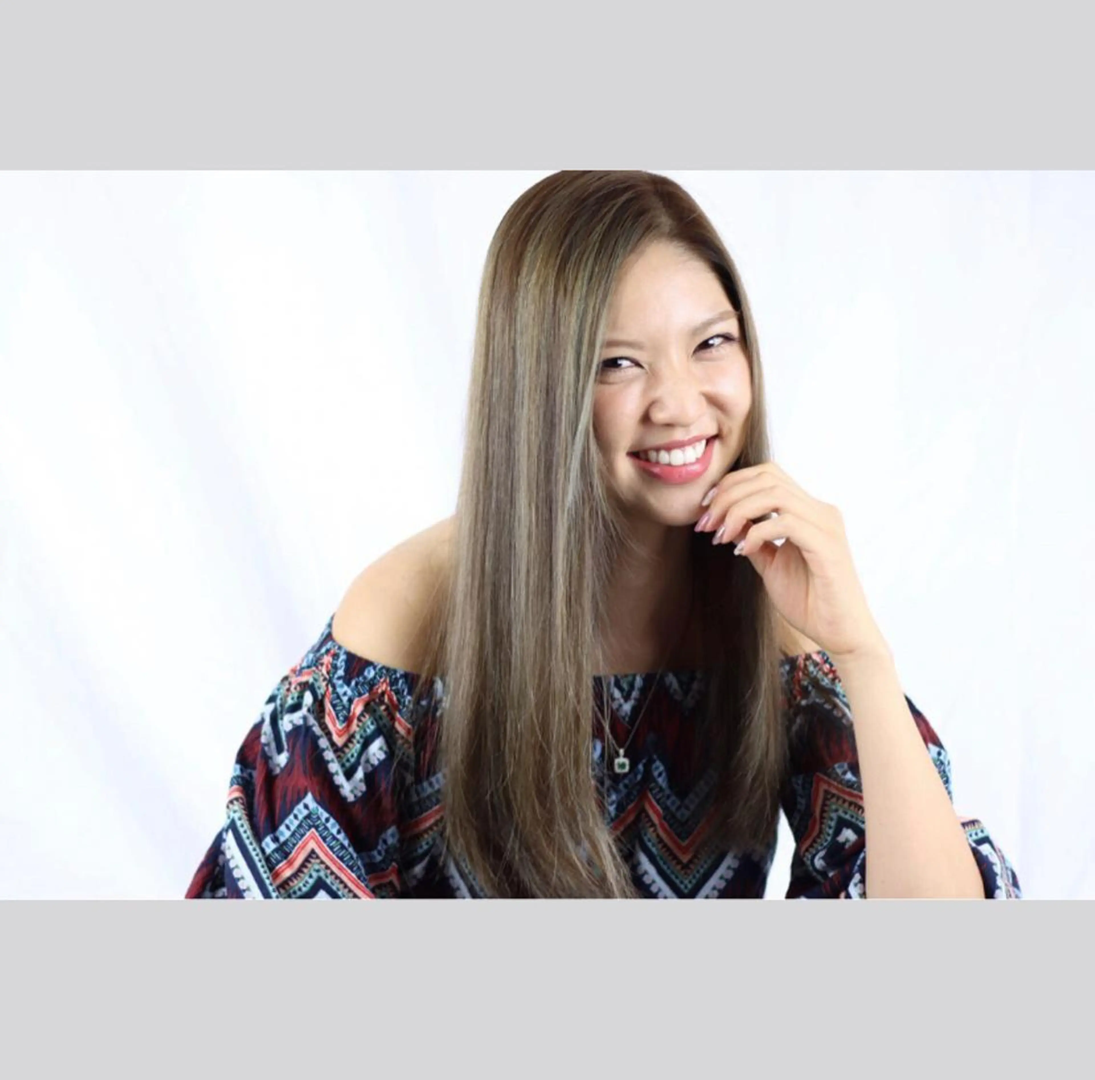 セミロング ヘアカラー 透け感×顔まわり デザイン✂︎吉田のヘアスタイル