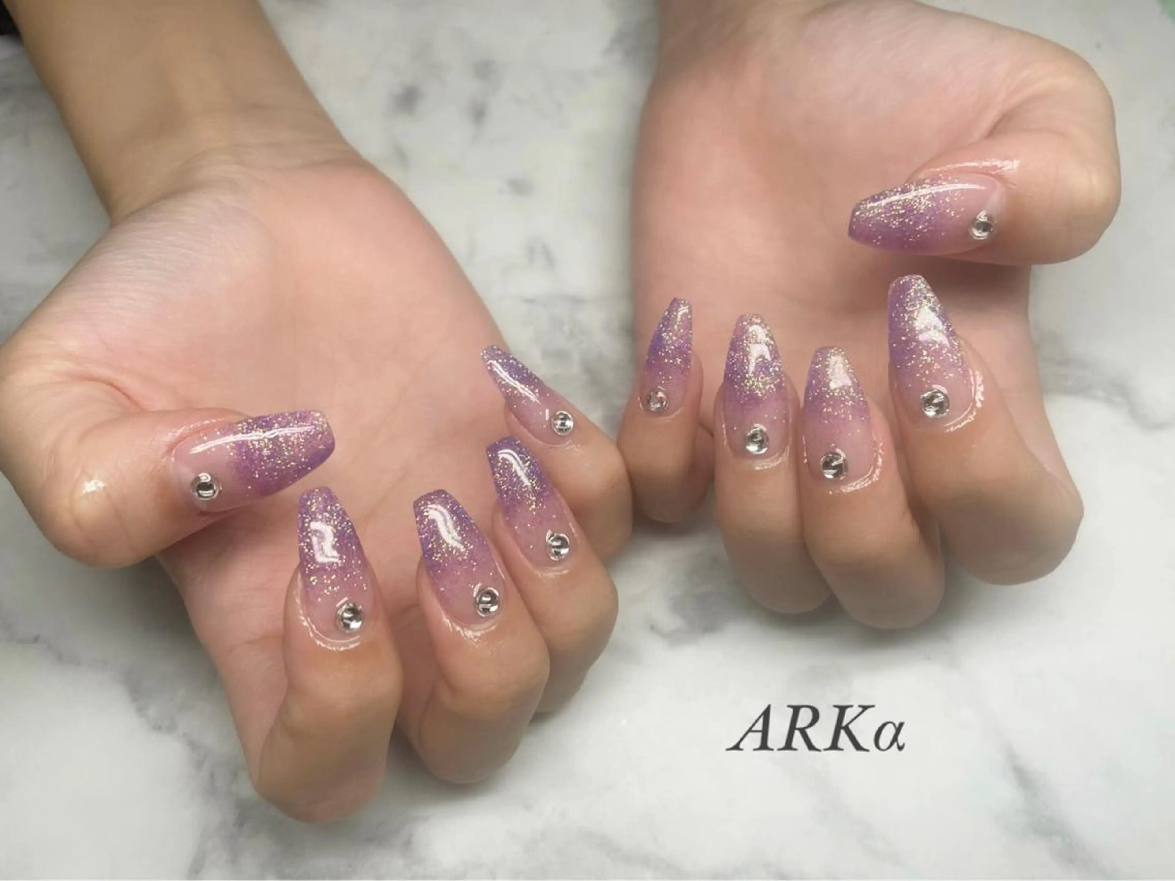 【スカルプオフあり】🉐minimo限定価格🉐スカルプ💅ラメグラデーション✨の写真