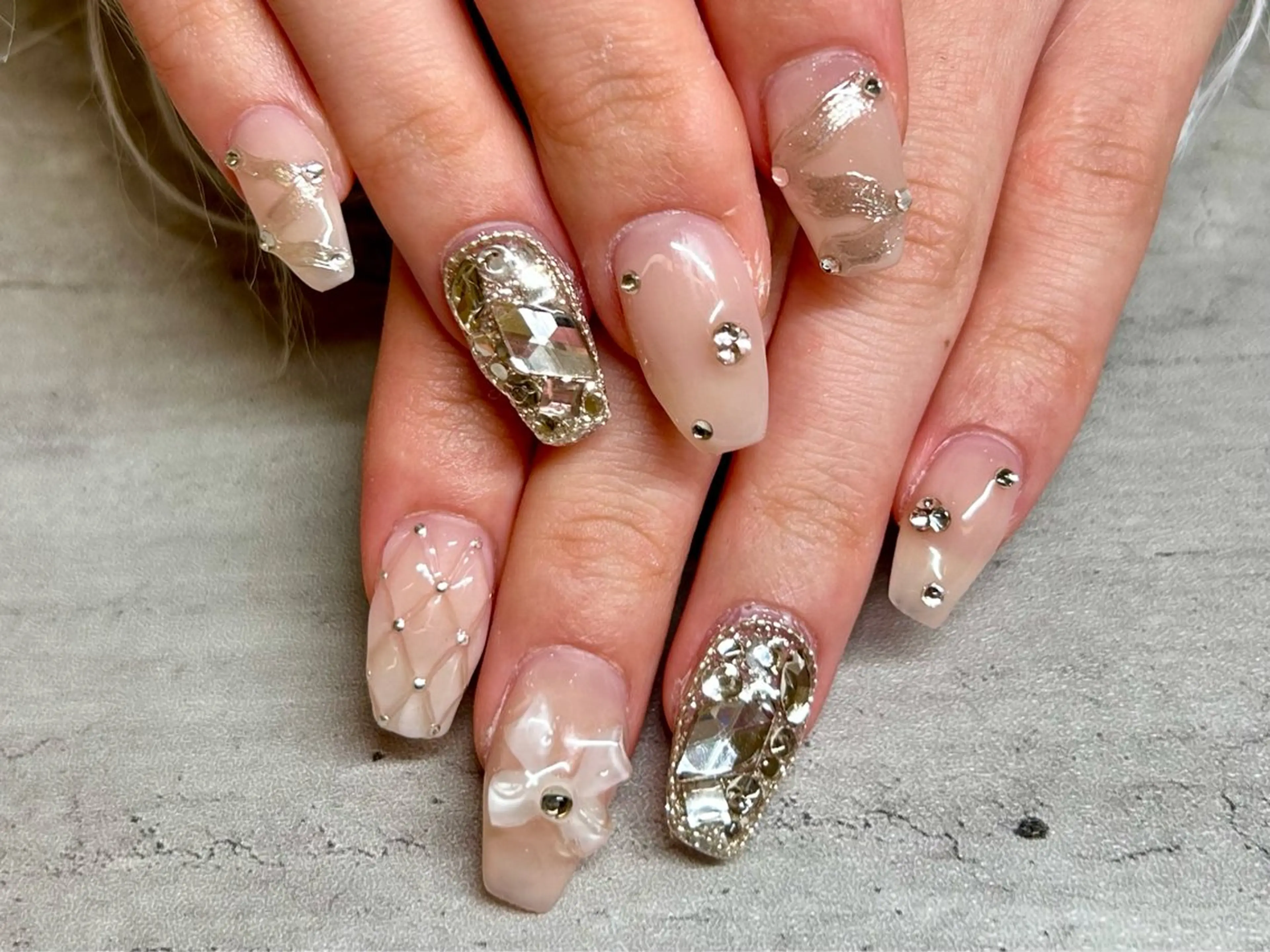 🤍✨hand 持ち込みつけ放題コース　オフなしの写真