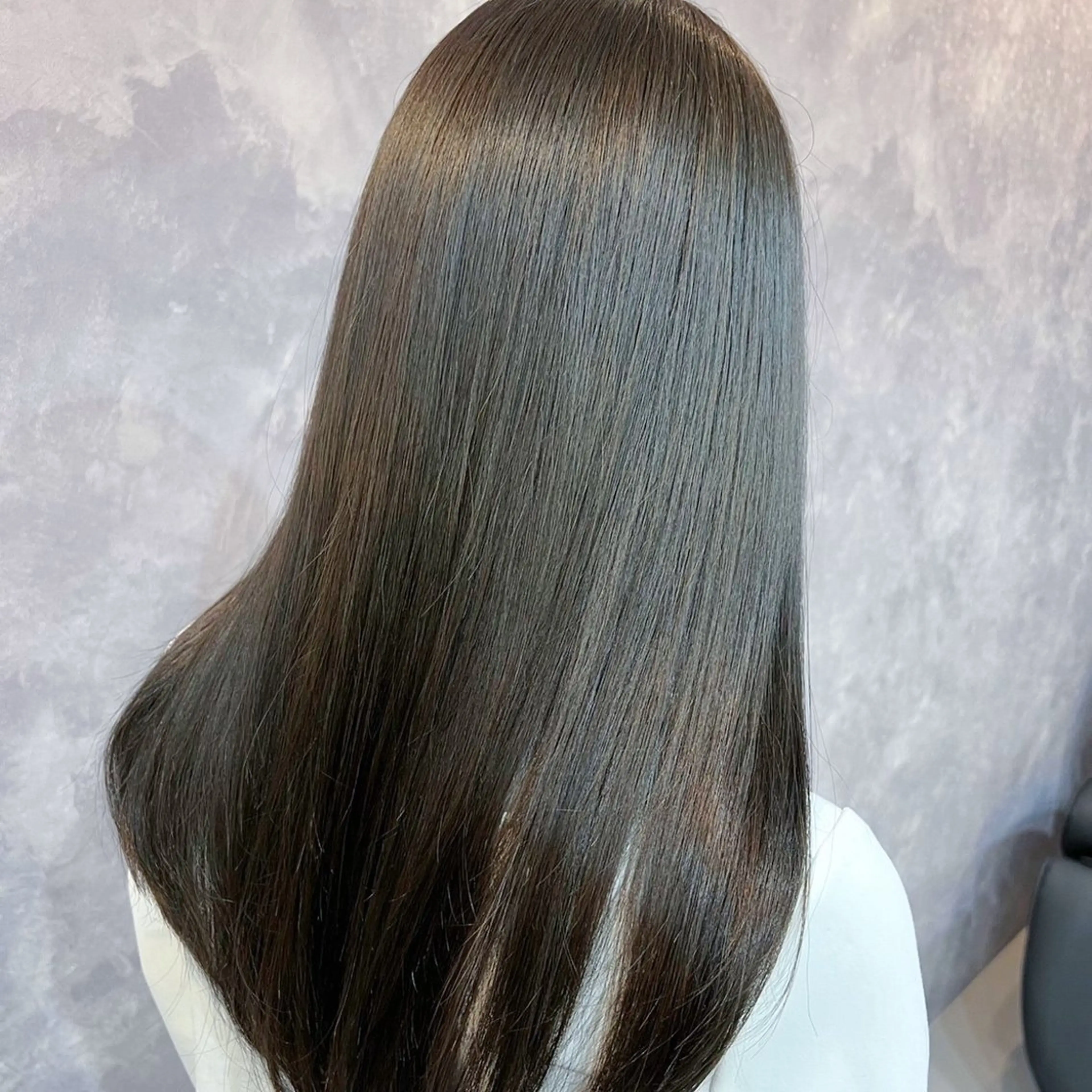 真っ直ぐ艶髪✨💄美髪矯正(縮毛矯正)の写真