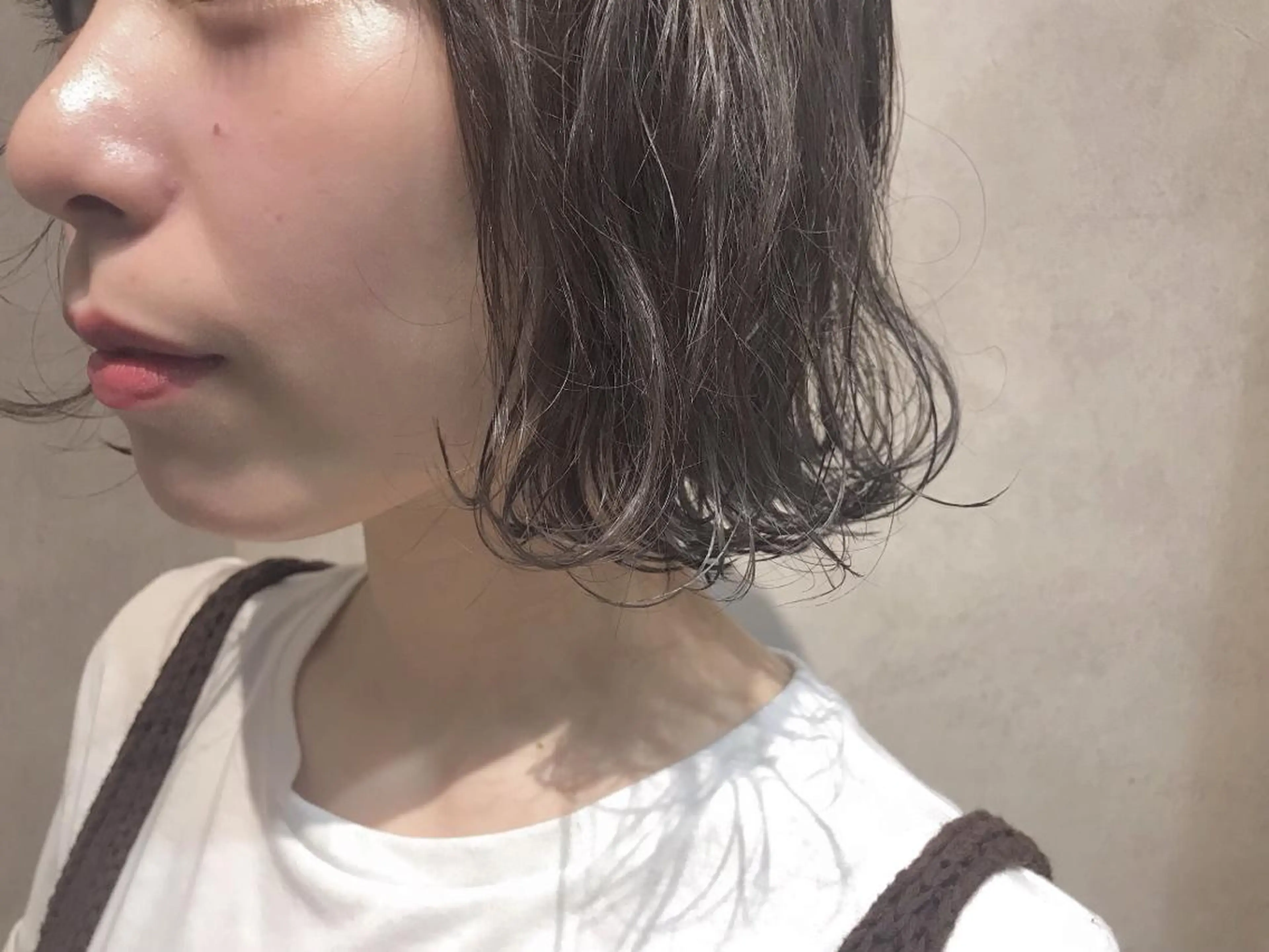 ショート カラー ヘアアレンジ moto船橋所属・対馬 粘音のヘアスタイル