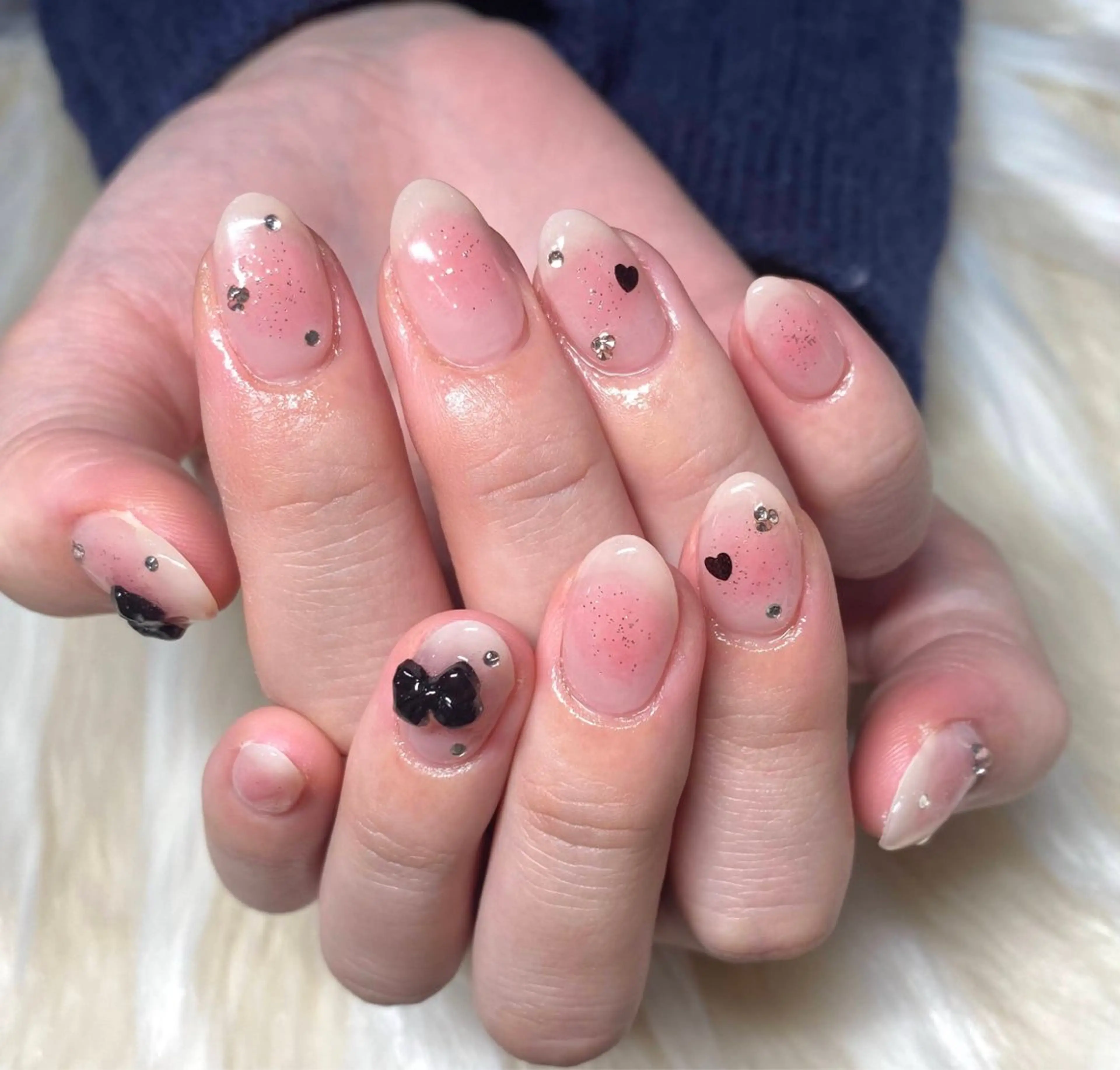 ネイル チークネイル 長さ出し フレンチネイル ジェルネイル グラデーション ハンドネイル Nail&eye Belire 新宿のネイルデザイン
