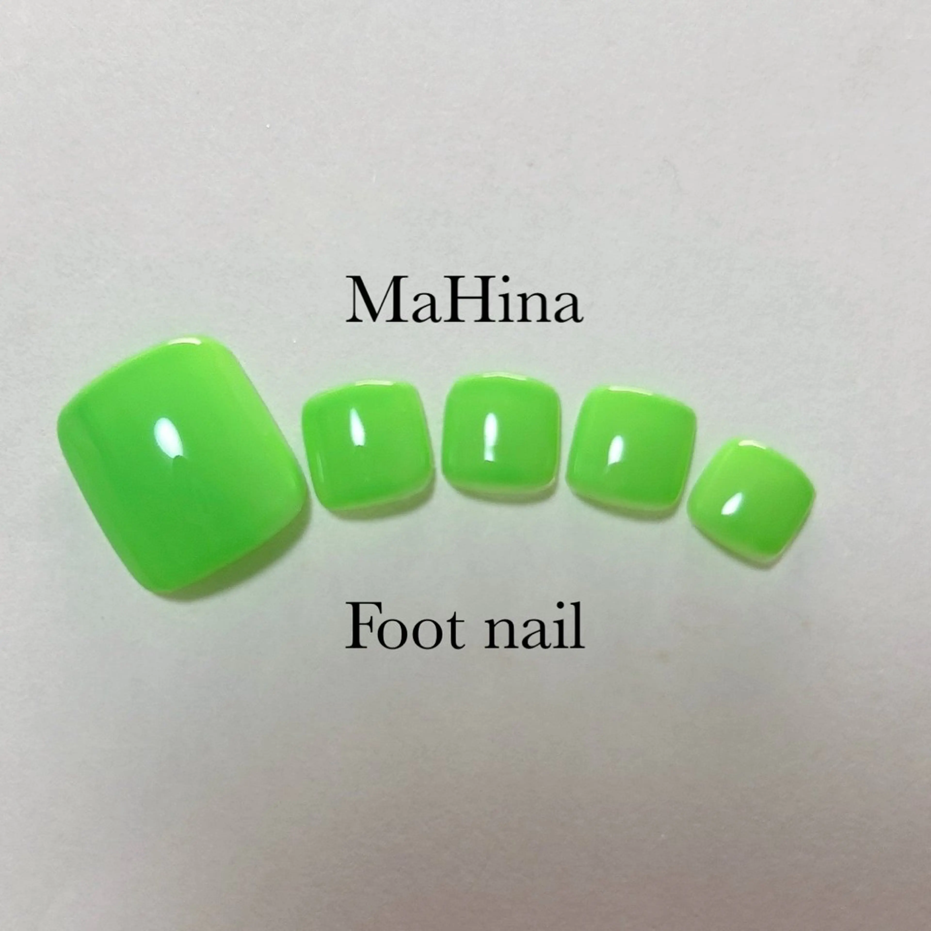 ネイル フットネイル ジェルネイル ワンカラーネイル 夏ネイル Healing Salon...MaHina(マヒナ)所属・MaHina🌙 salonのネイルデザイン