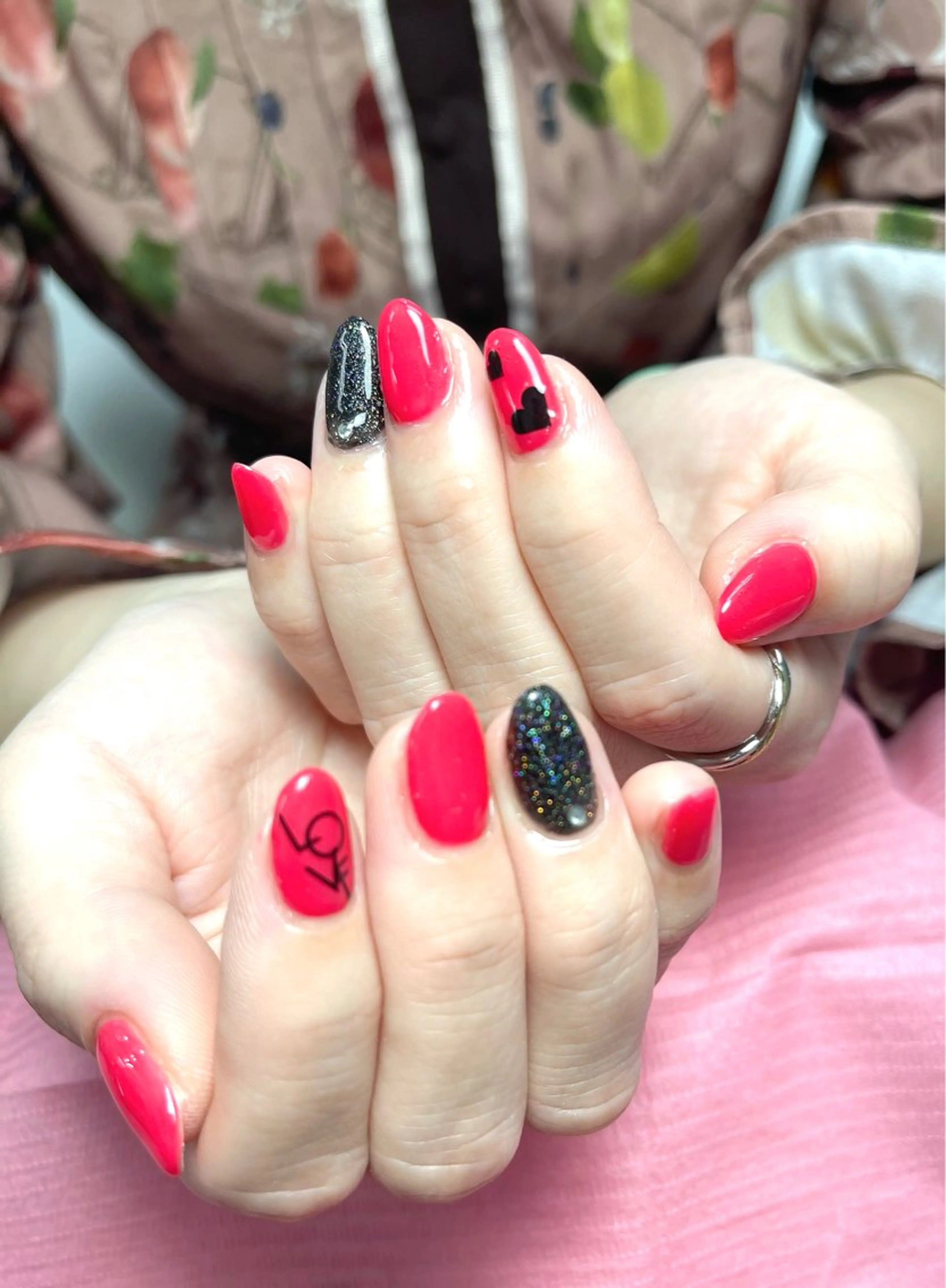 【ジェルオフ無料ケア込み】 🎀ハンドワンカラーorラメ🔔2色までOKの写真