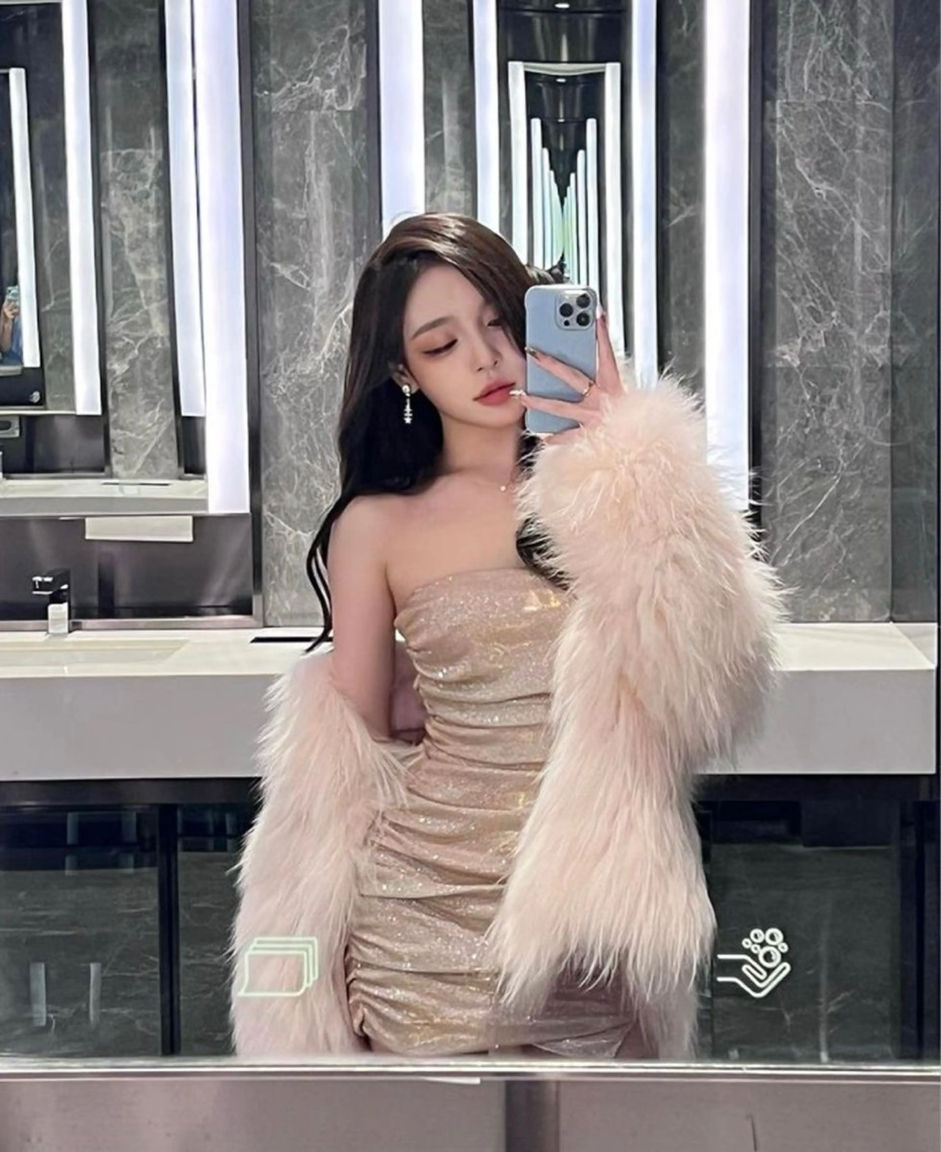 ロング etora 渋谷所属・ワンホンヘア🇨🇳 髪質改善/itaruのヘアスタイル