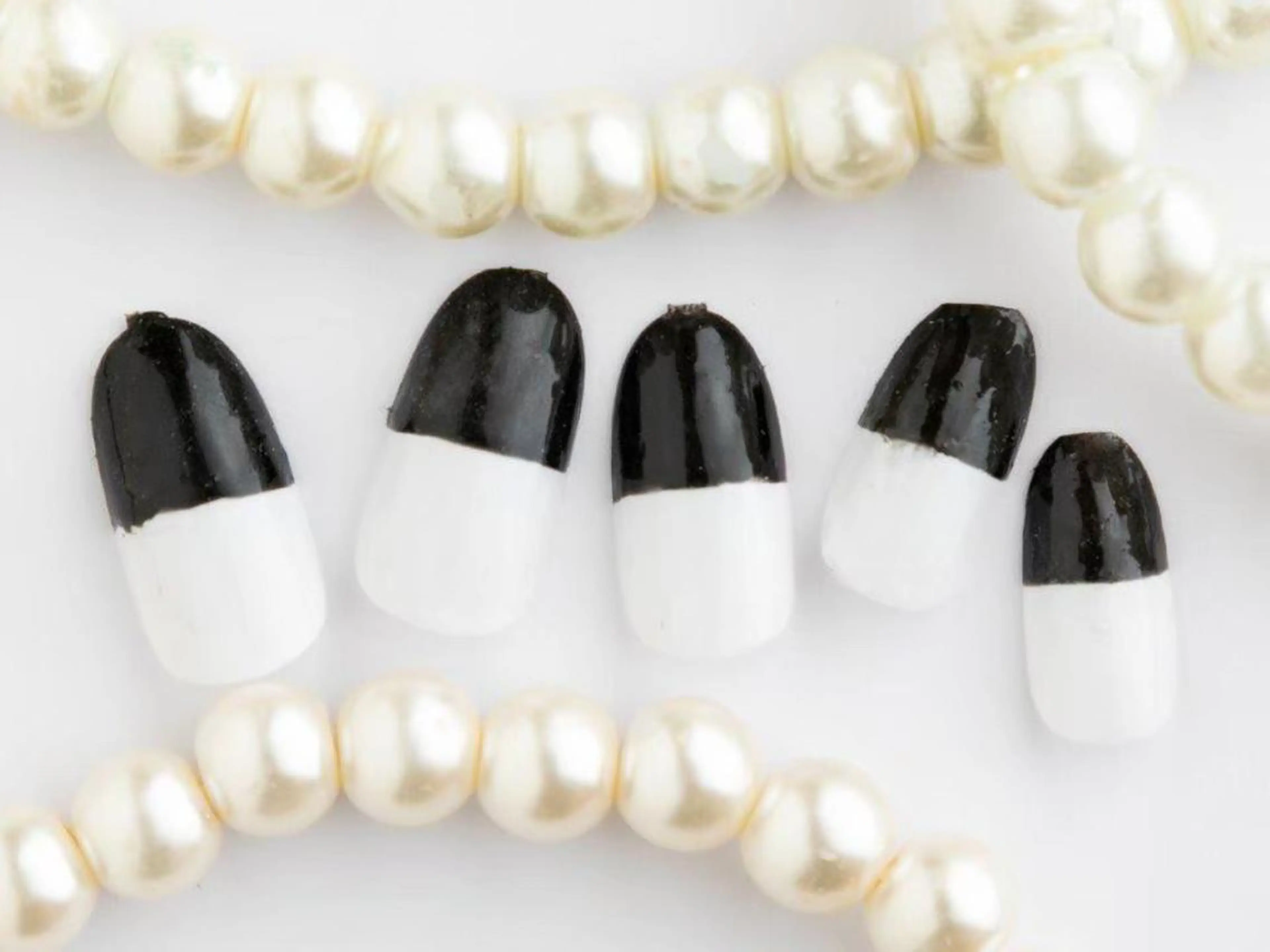 ネイル Tiary Nail Fのネイルデザイン