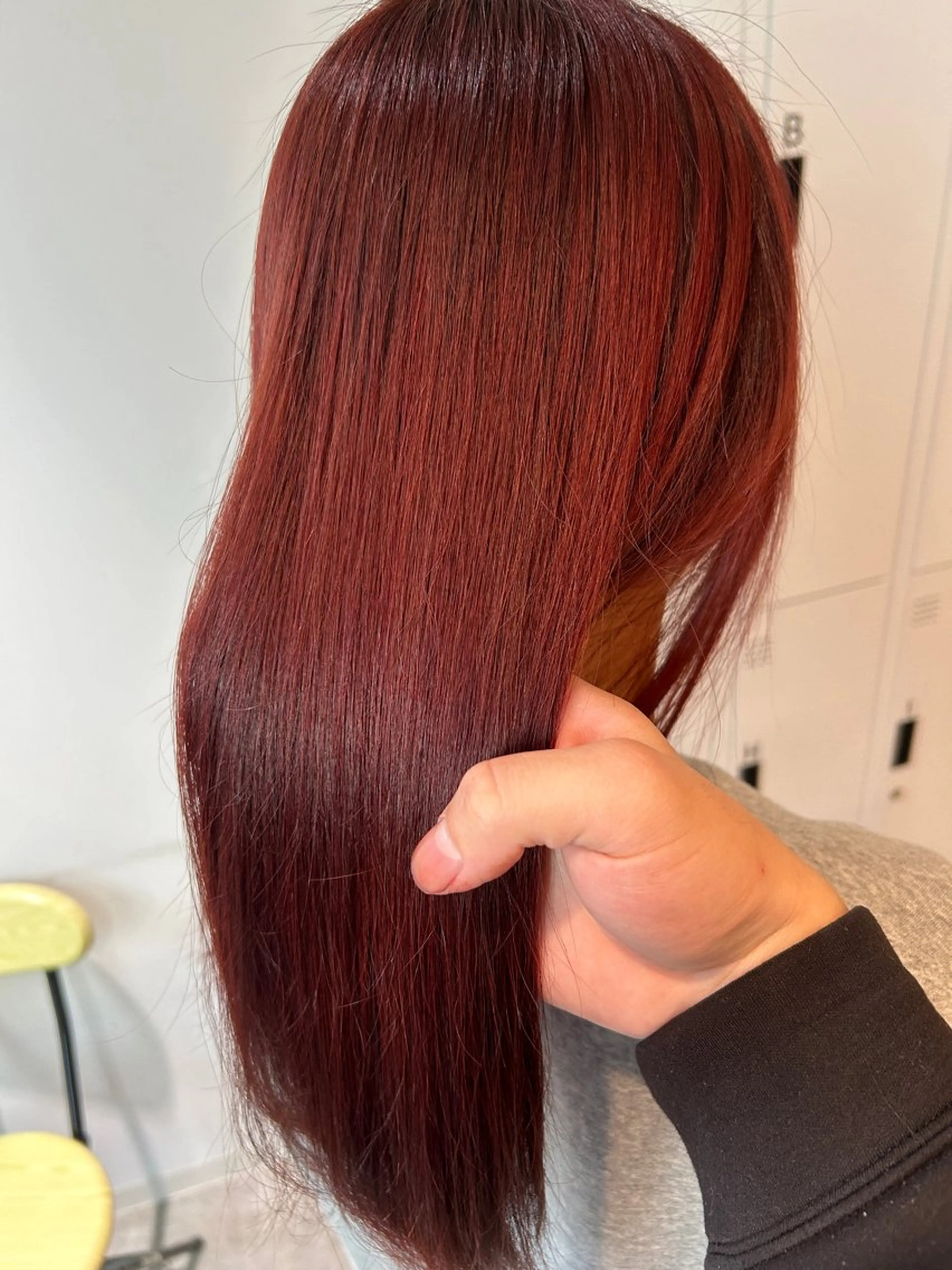 ミディアム カラー ブリーチ ブリーチなしカラー レッドカラー 髪質改善特化型美容師 🫧岡本璃来🫧のヘアスタイル