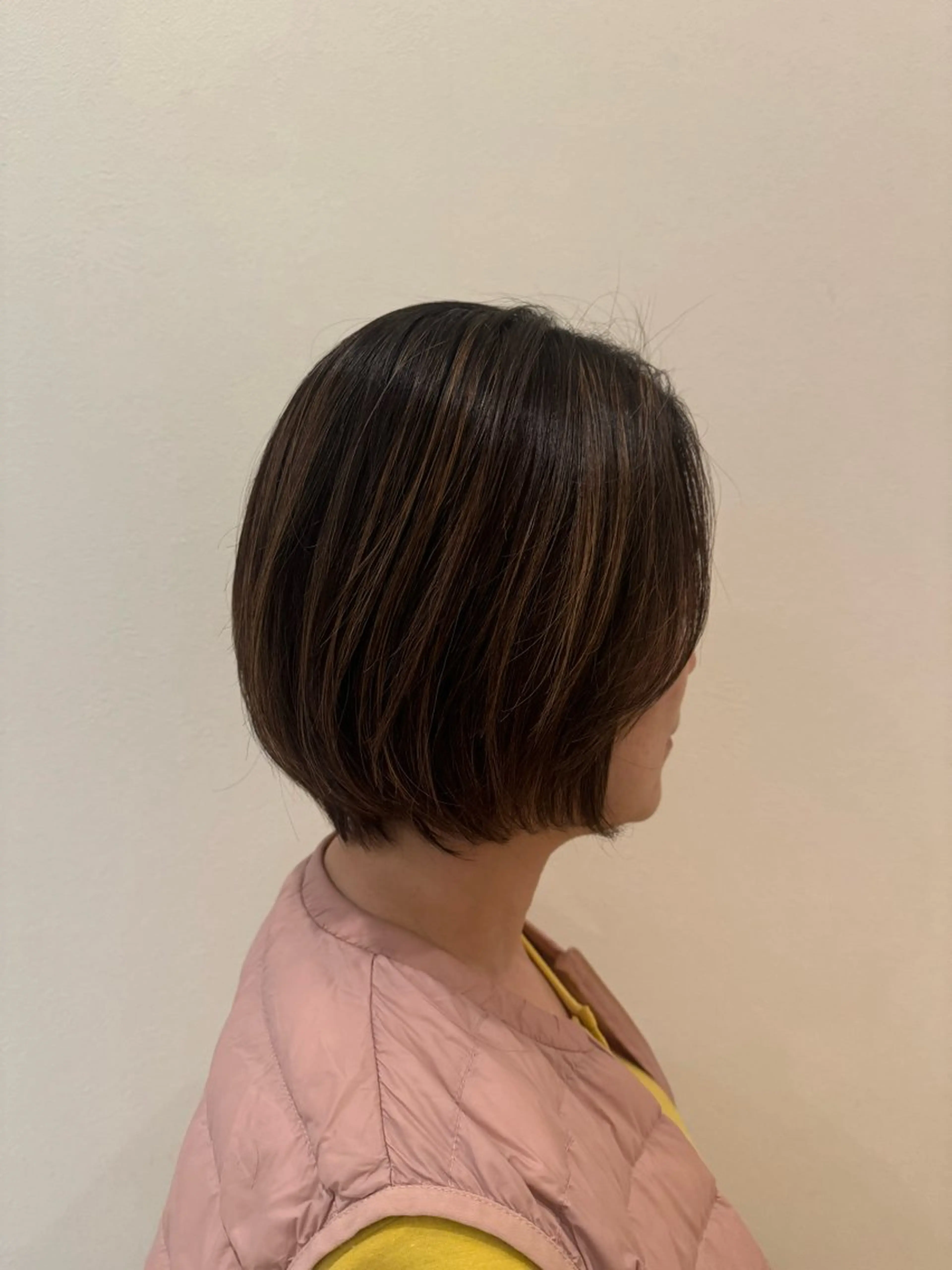 ショート カラー 石黒 晴香のヘアスタイル