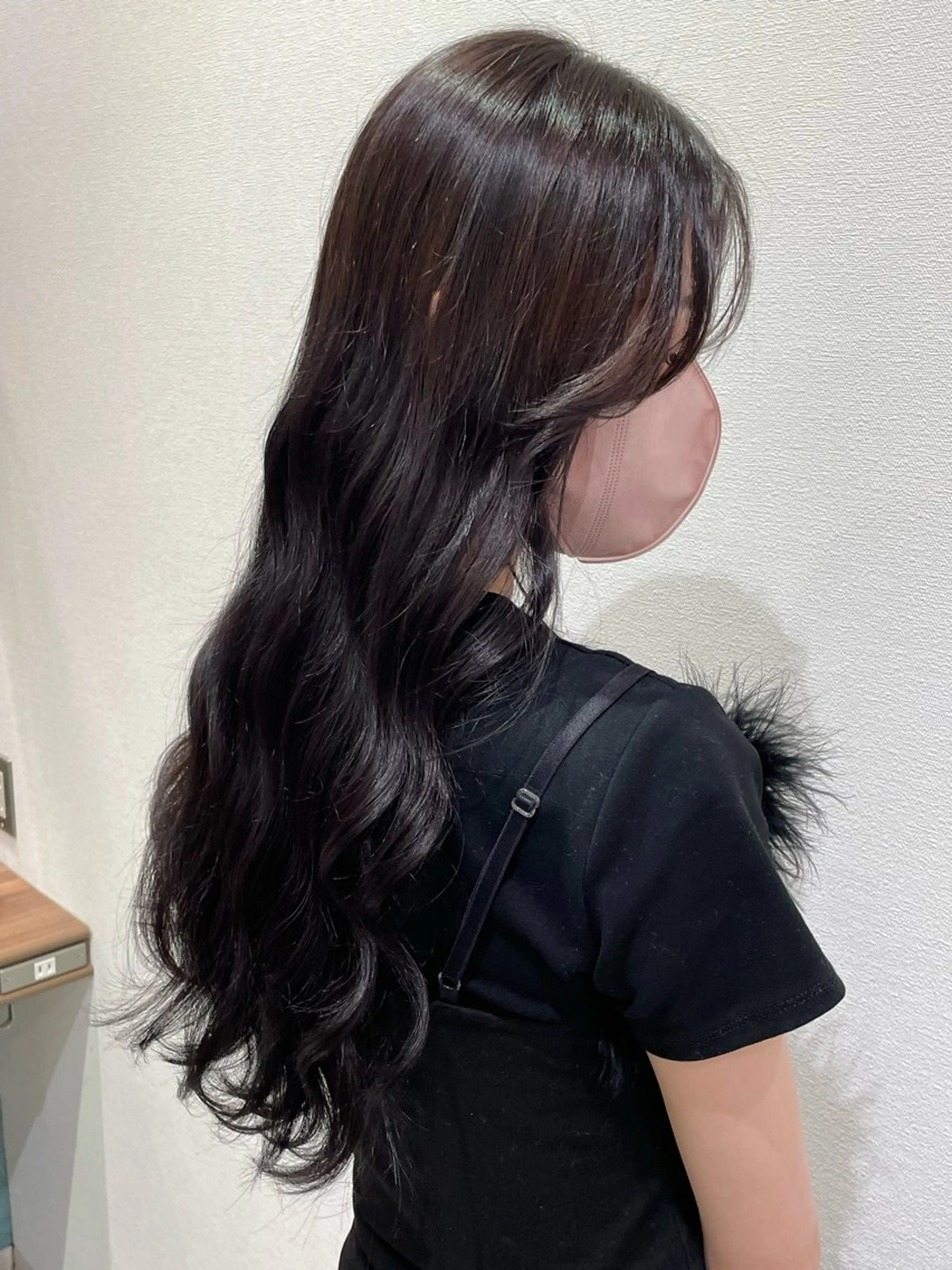 ロング ヘアカラー 西 柚のヘアスタイル