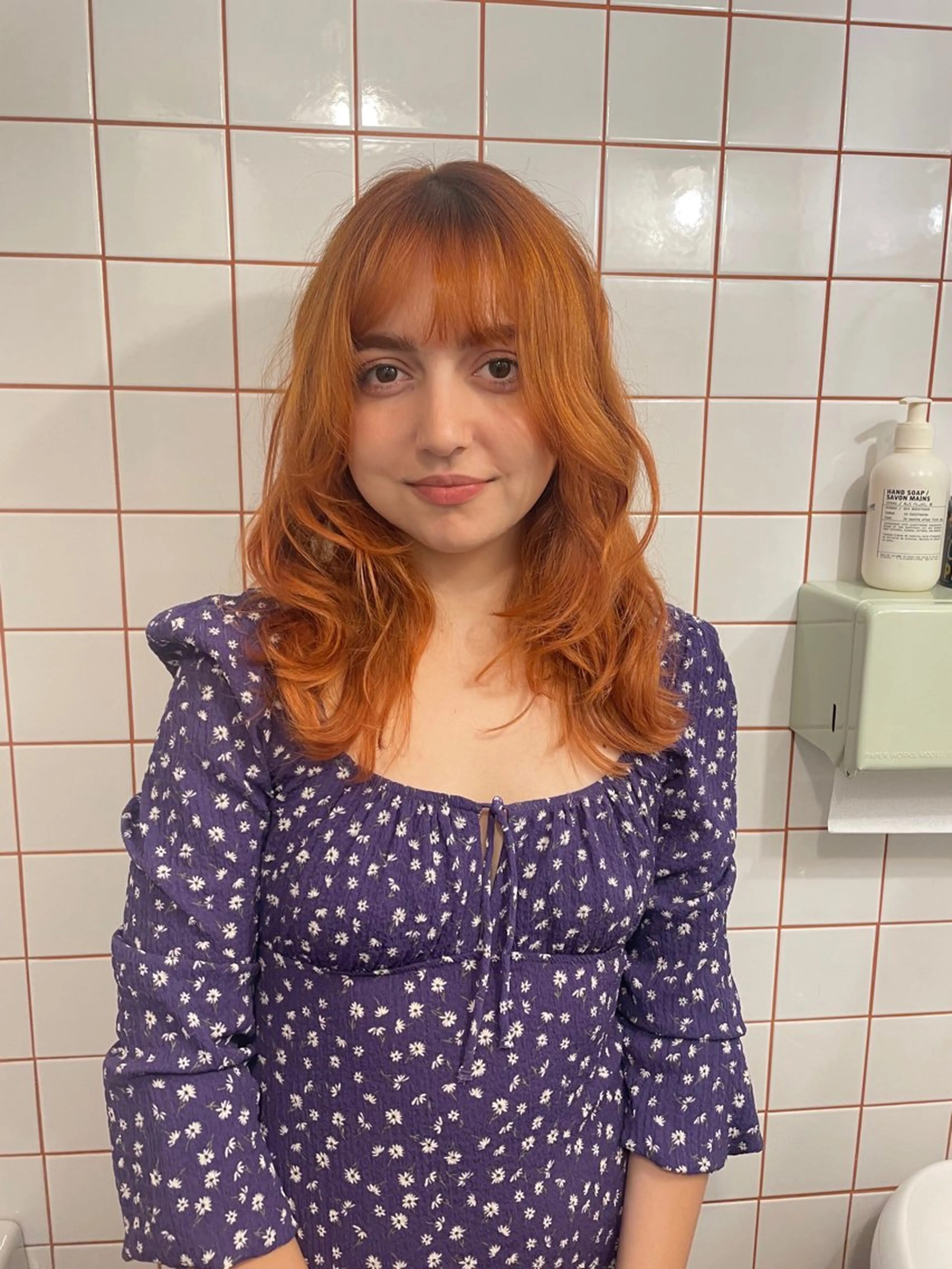 セミロング カラー オレンジ カット ヘアカラー トリートメント volta∞knot所属・狩野 羅夢のヘアスタイル