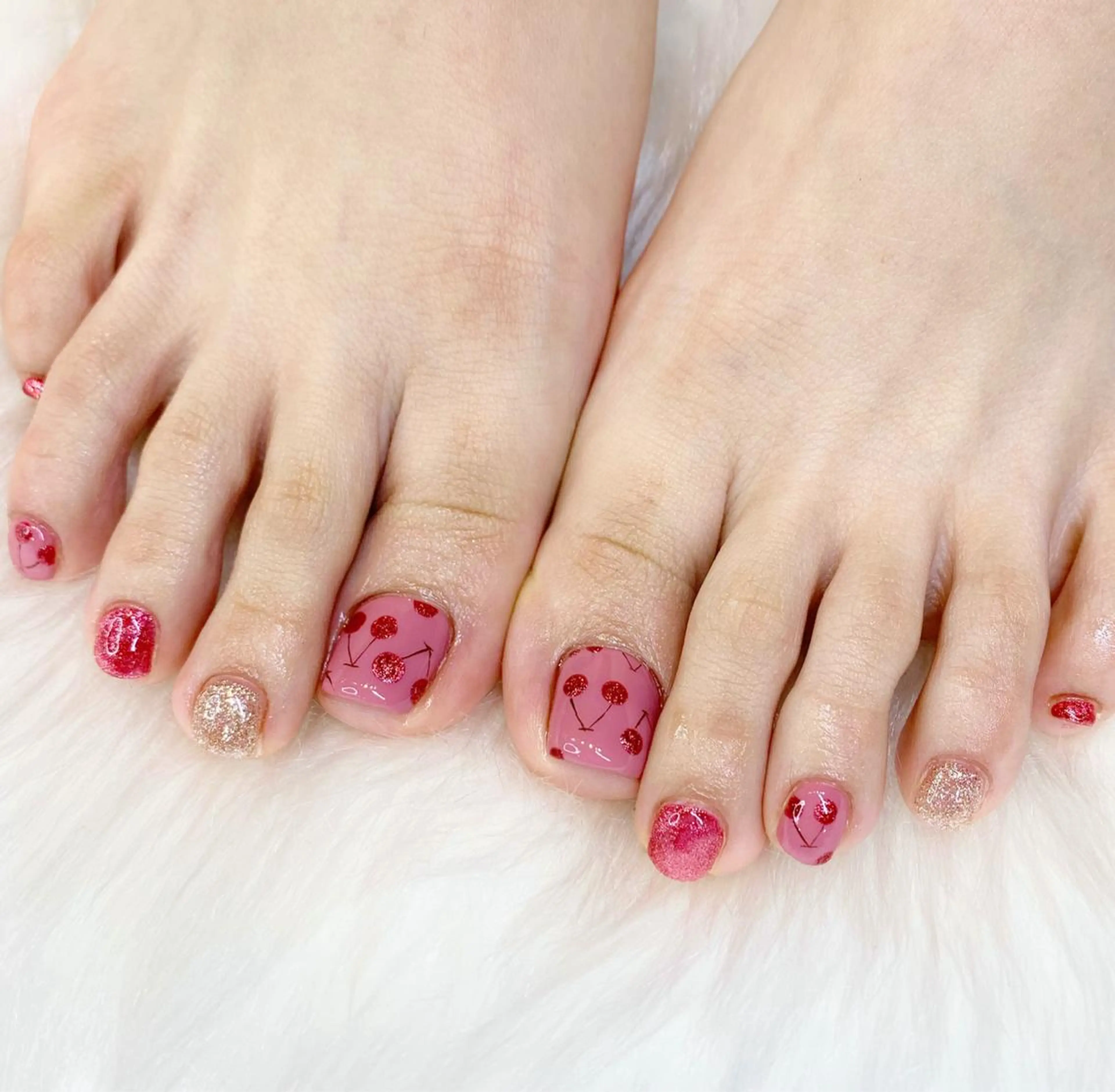 ネイル フットネイル glow_ nailのネイルデザイン