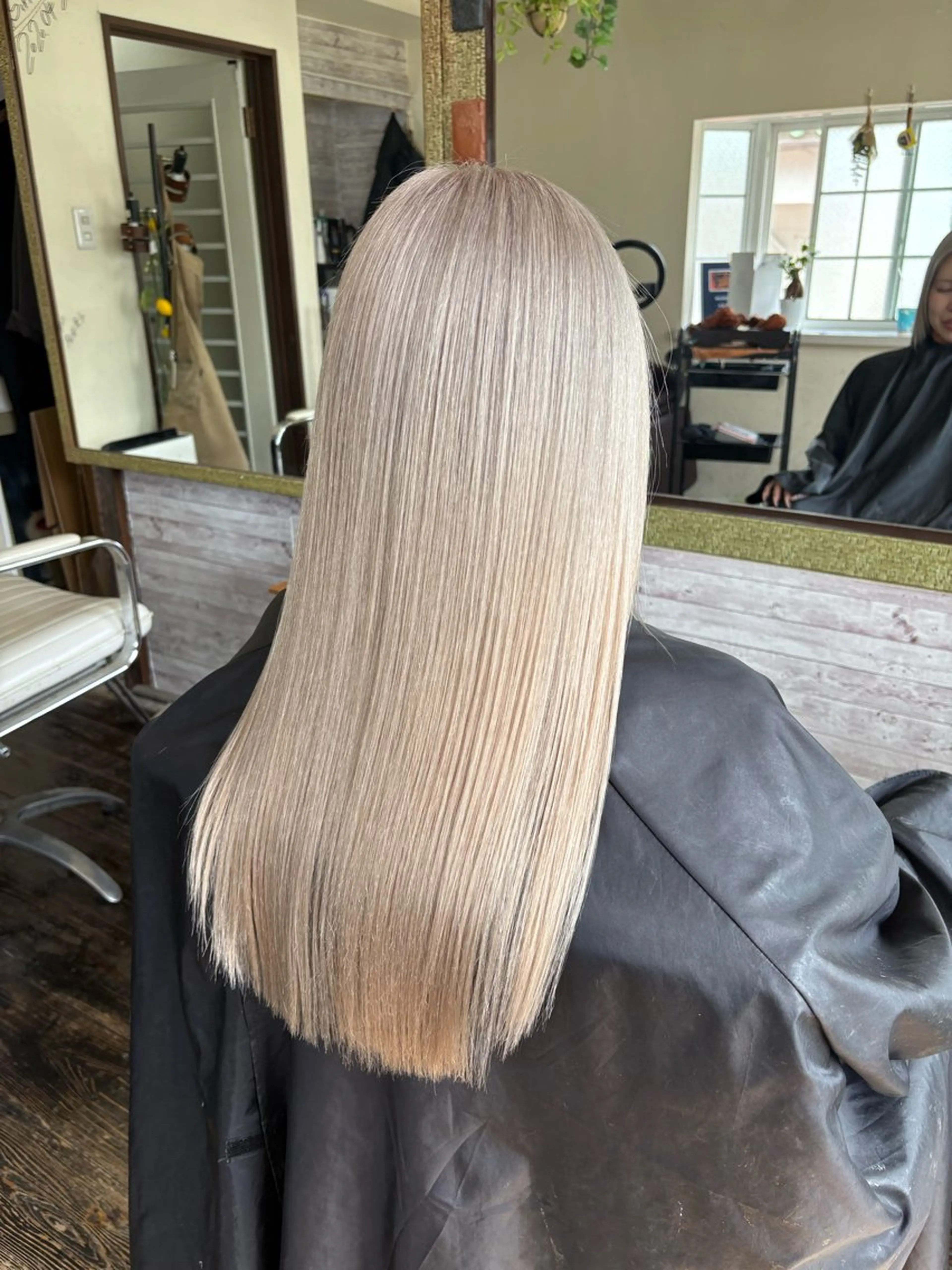 カラー ヘアカラー 渡辺 健太のヘアスタイル