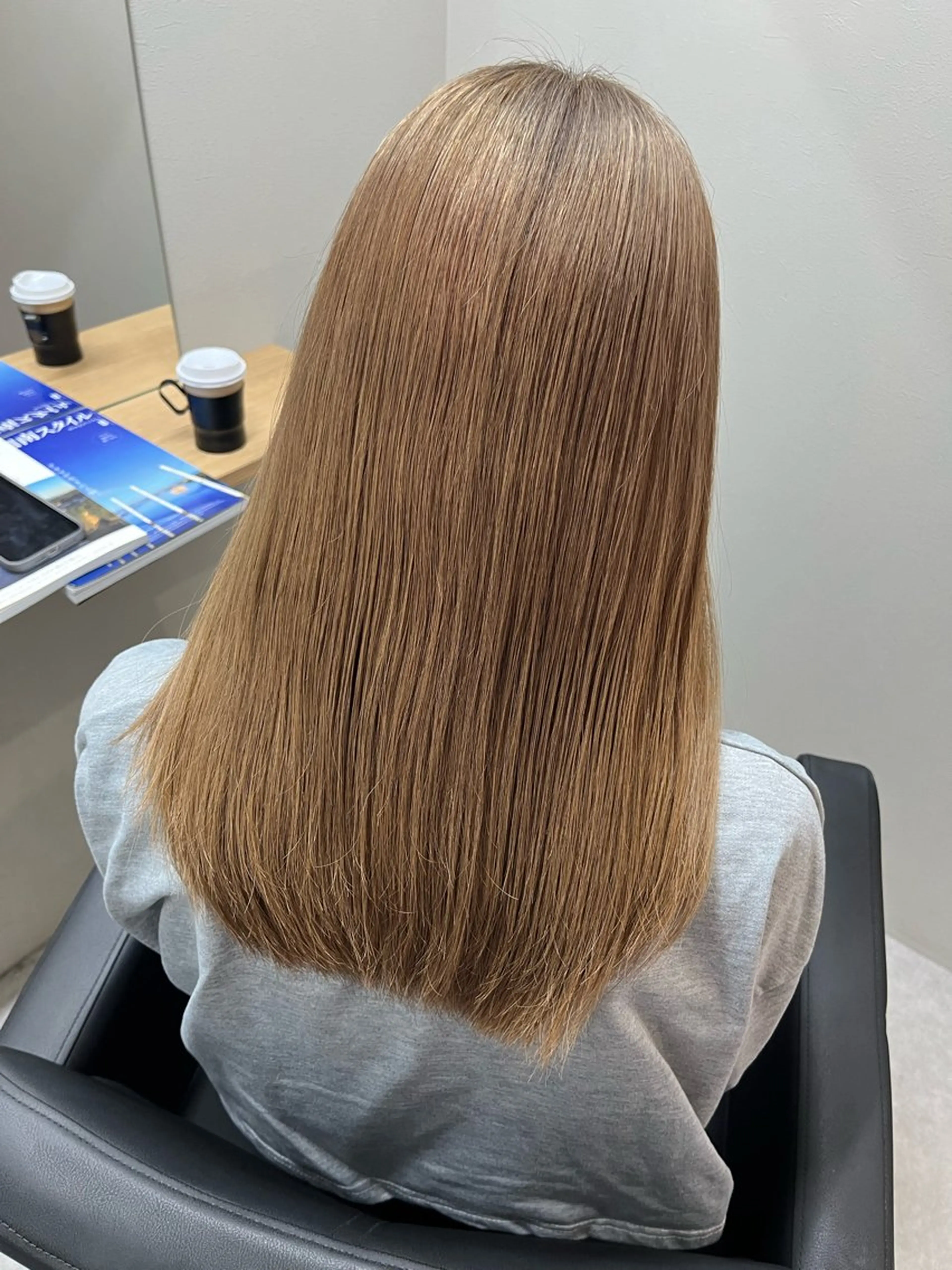 セミロング eMir... 武蔵小杉所属・新舘 怜奈のヘアスタイル