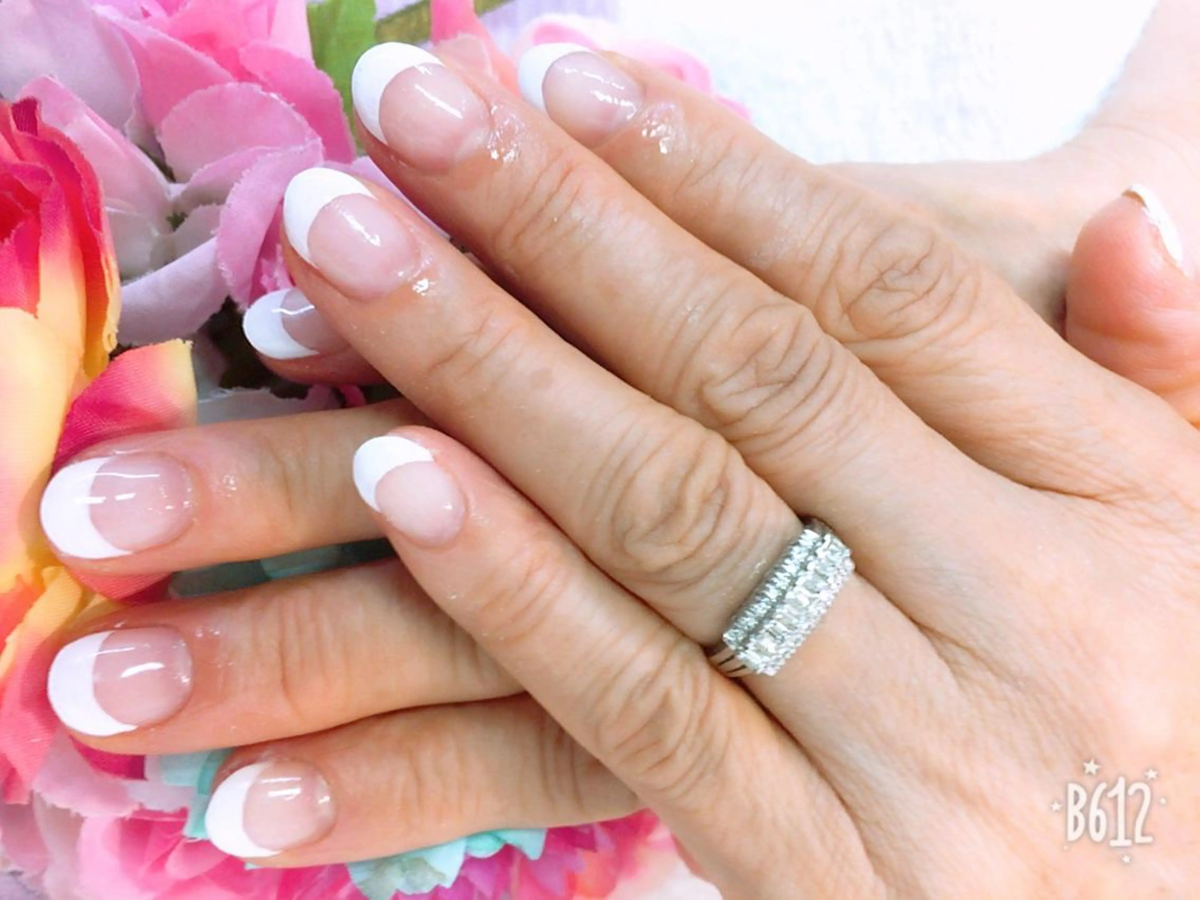 ネイル MARIANAIL マリアネイル所属・川上 真智子のネイルデザイン