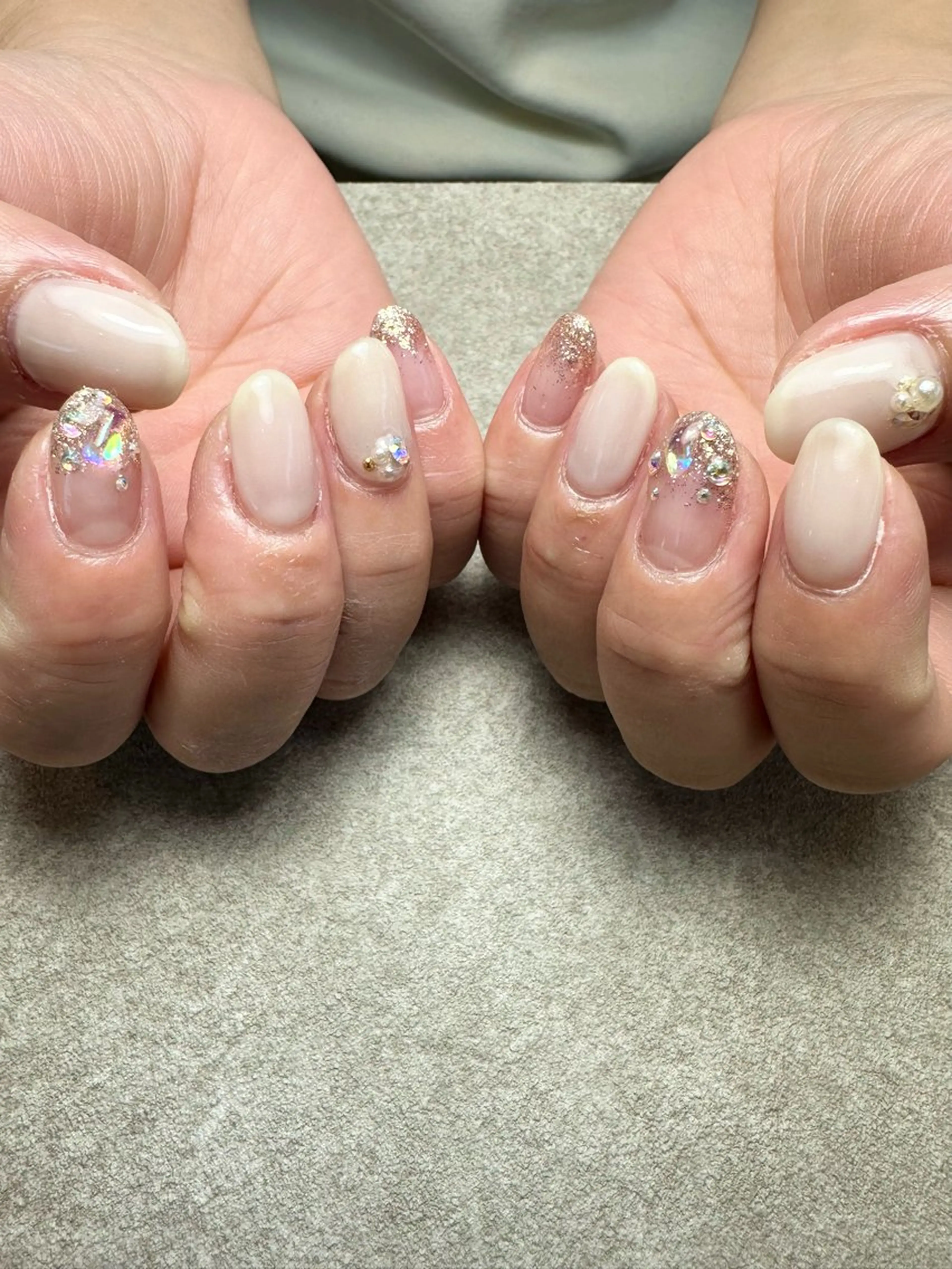 ネイル ラメ(グリッター) ピンク nailroom Anmie.のネイルデザイン