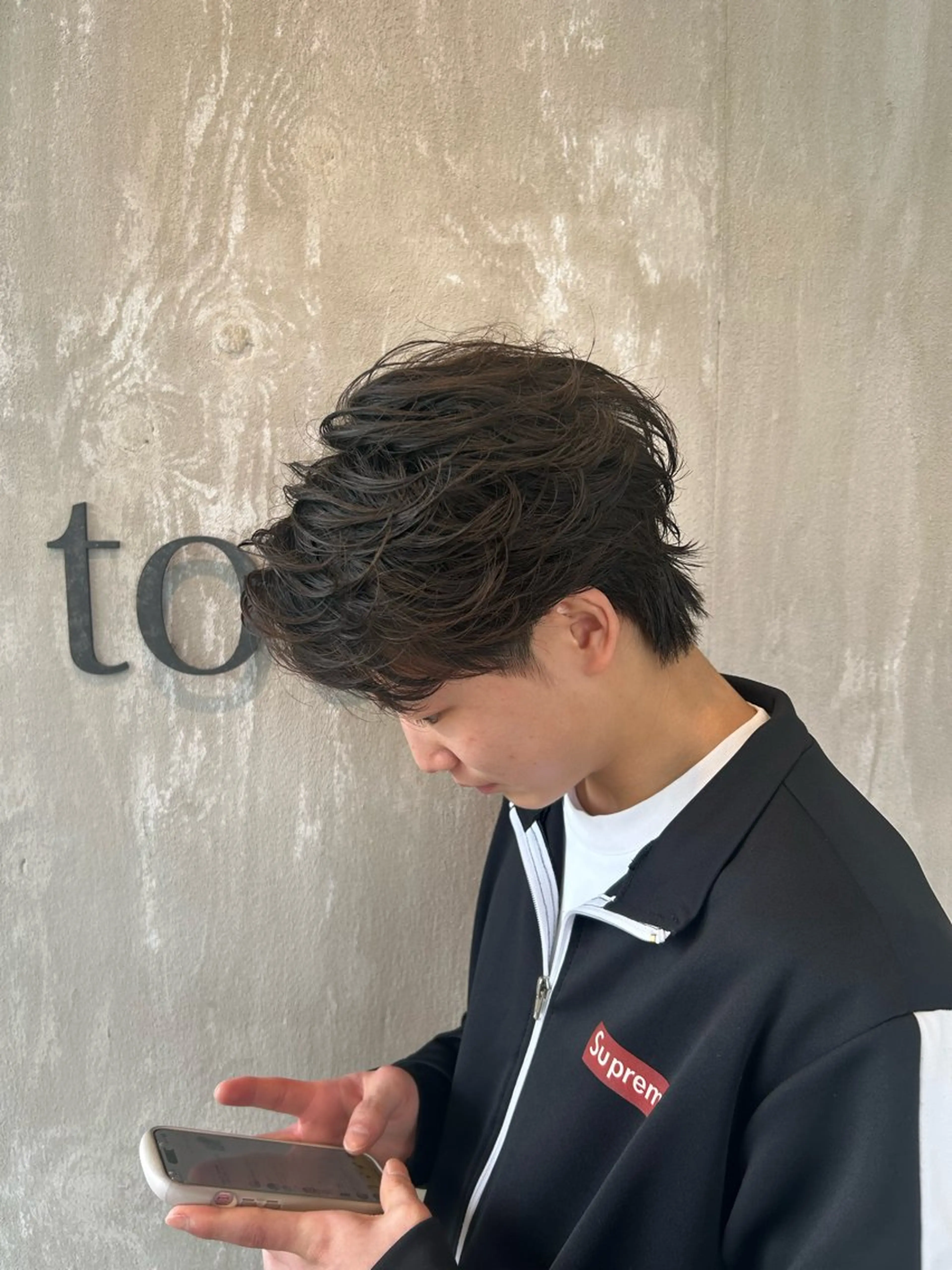 パーマ メンズ tote. 成瀬晃のヘアスタイル