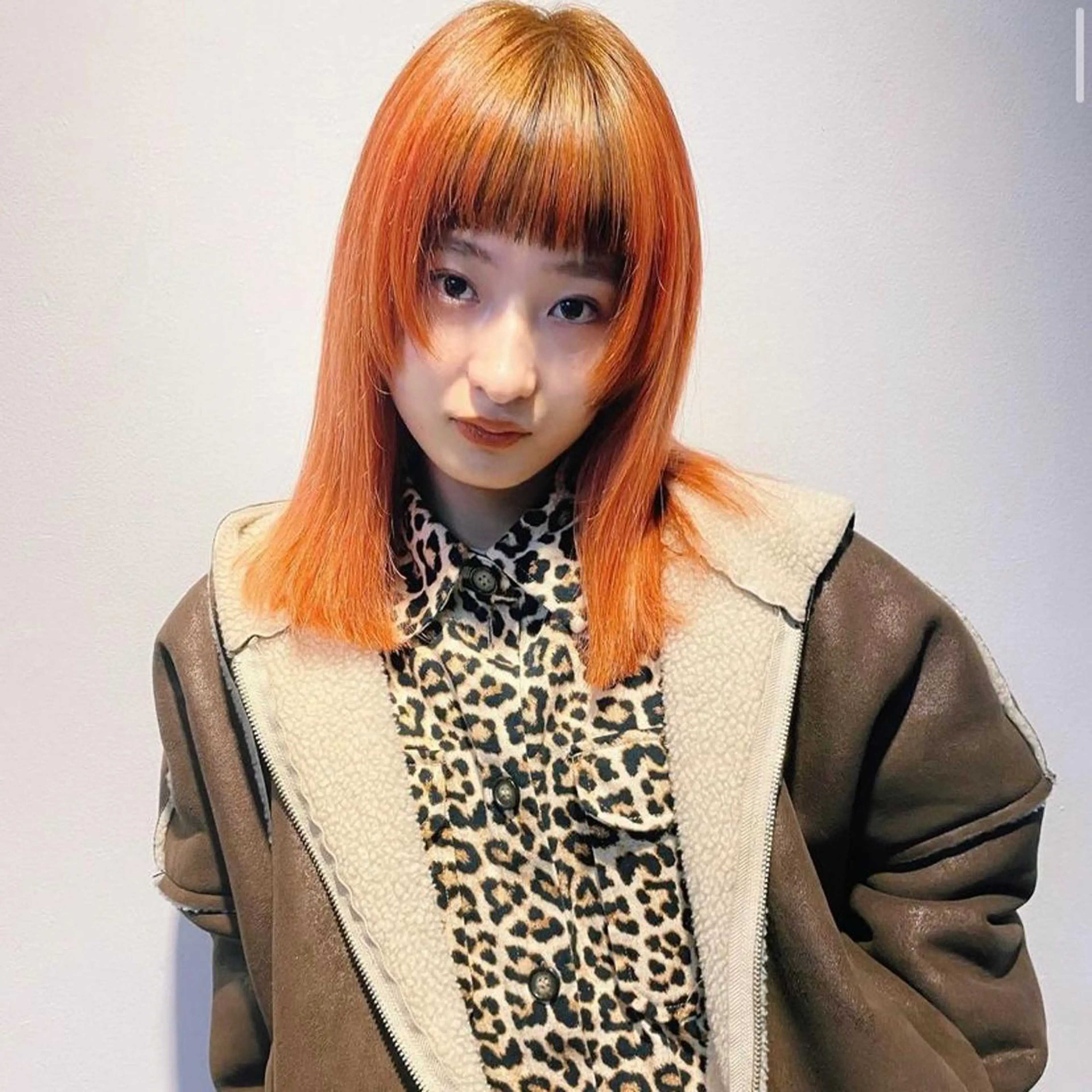 セミロング カラー ブリーチ ダブルカラー ハイトーンカラー イルミナカラー インナーカラー 🧡色落ちまで2度綺 麗なカラー🧡ヨシキのヘアスタイル