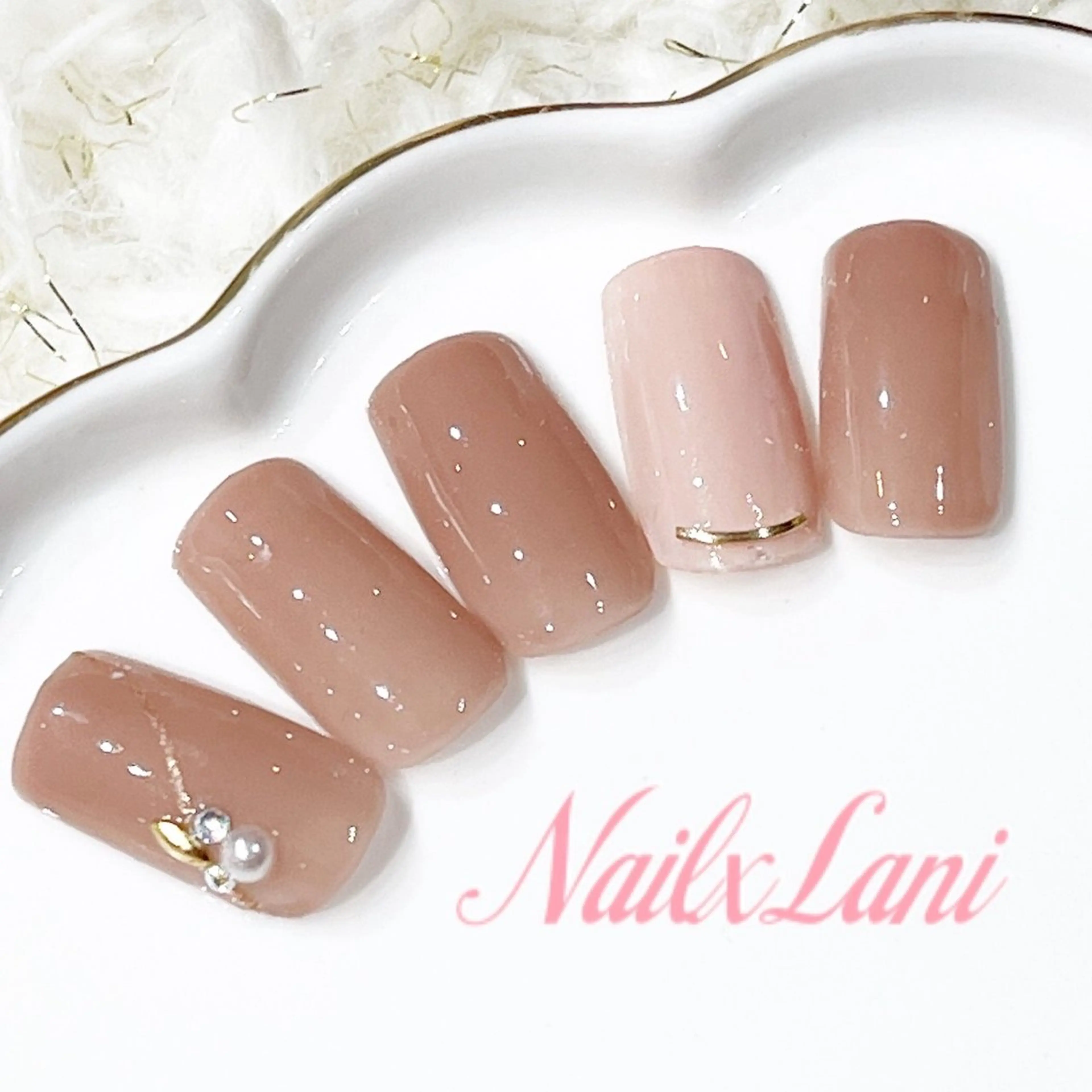 ネイル 練馬駅近ネイルラニ 不細工爪90分で美爪のネイルデザイン