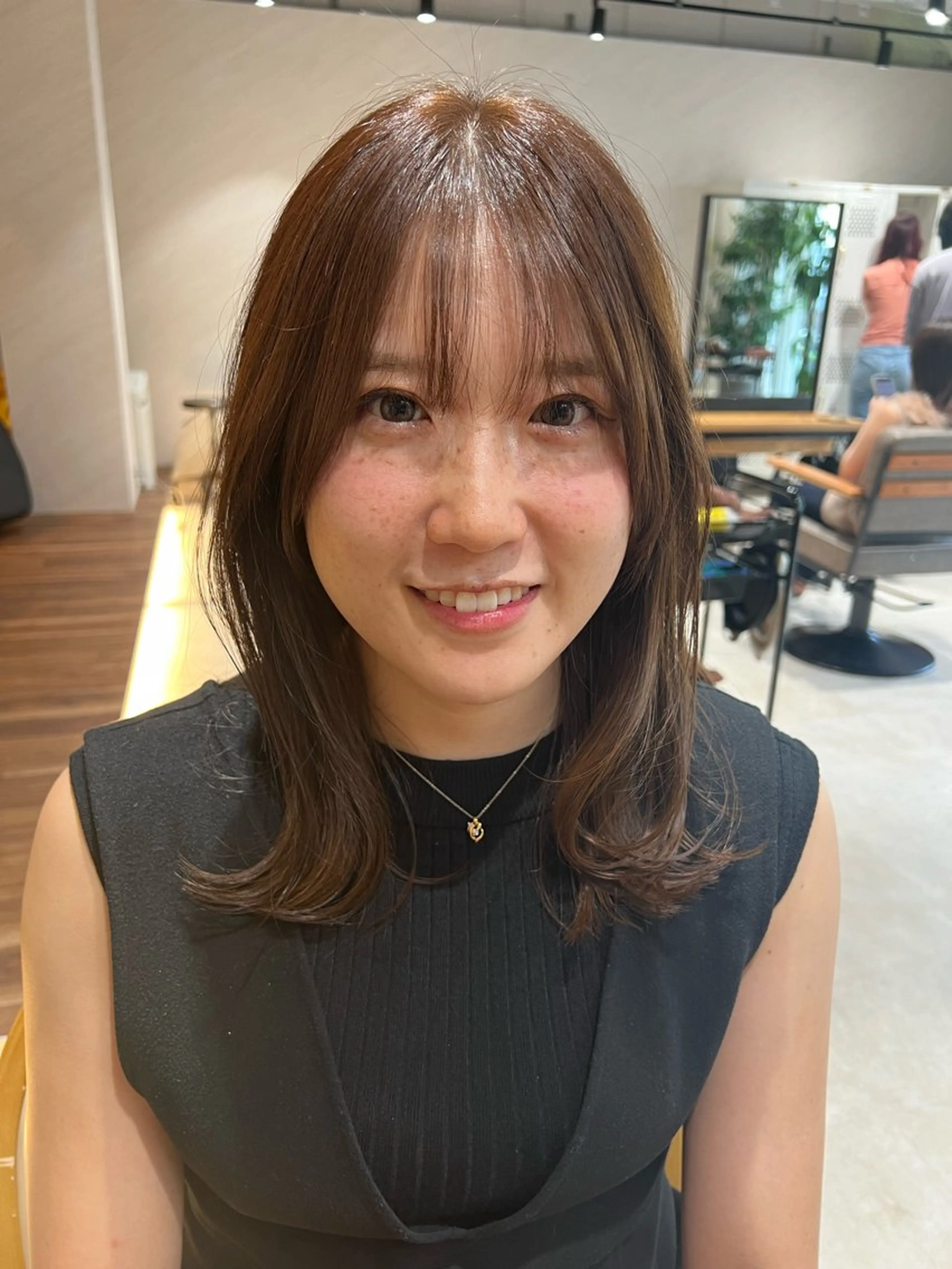 セミロング くびれヘア カット ヘアカラー トリートメント 艶ボブ🤎暖色カラー 縮毛矯正/メンズ💈のヘアスタイル