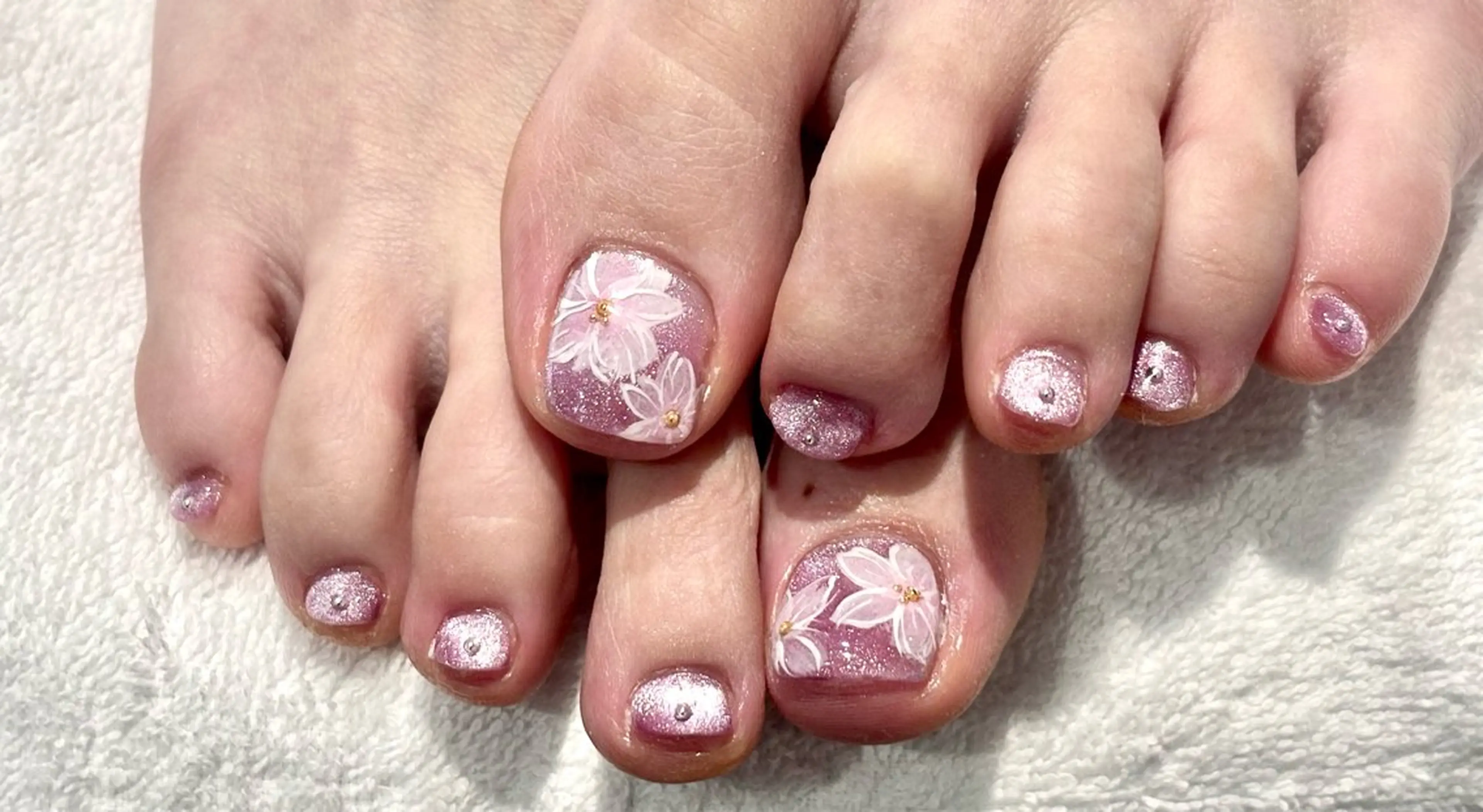 ネイル フットネイル CECIL beauty labo所属・田中 梨奈のネイルデザイン