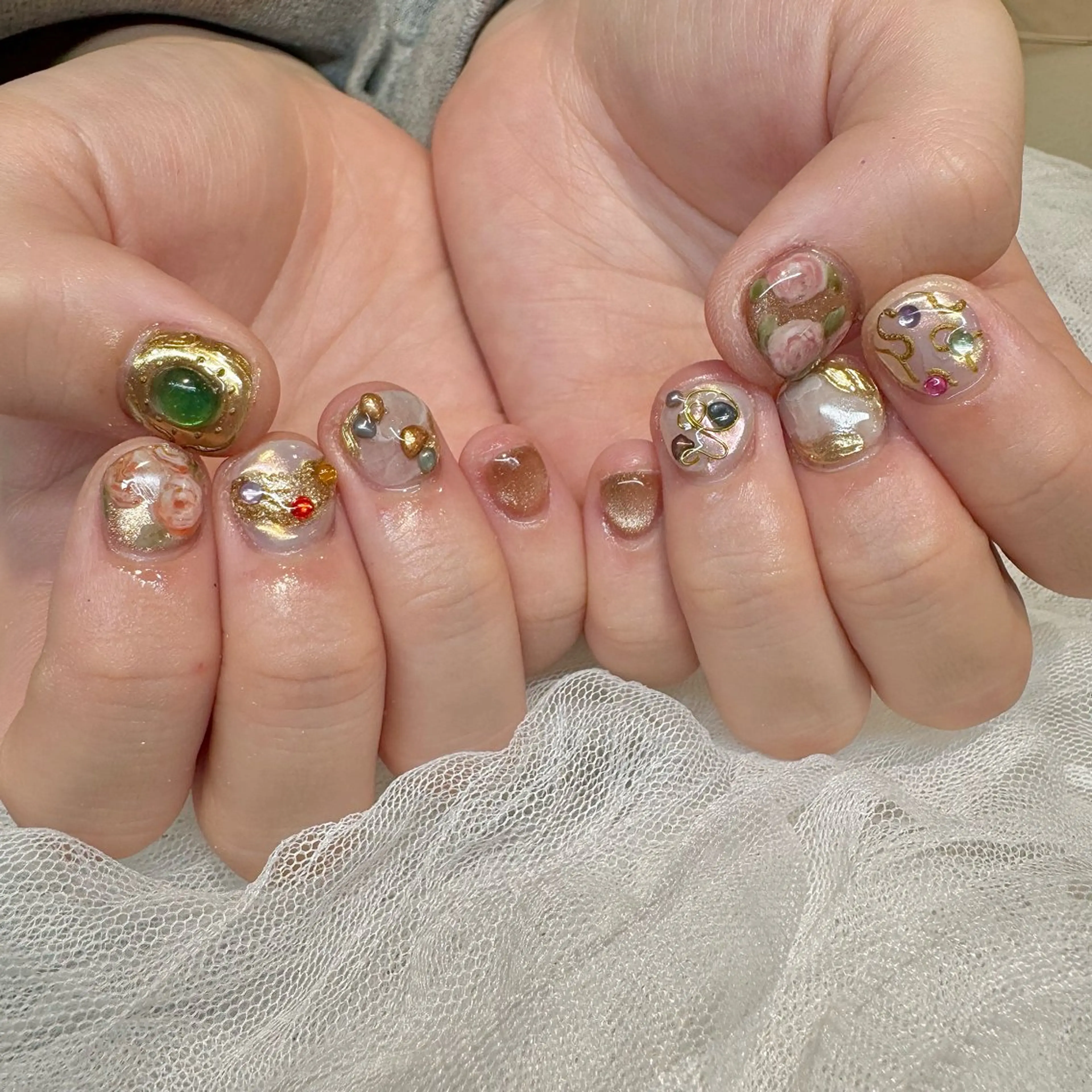 ネイル ハンドネイル 新井 ひなののネイルデザイン