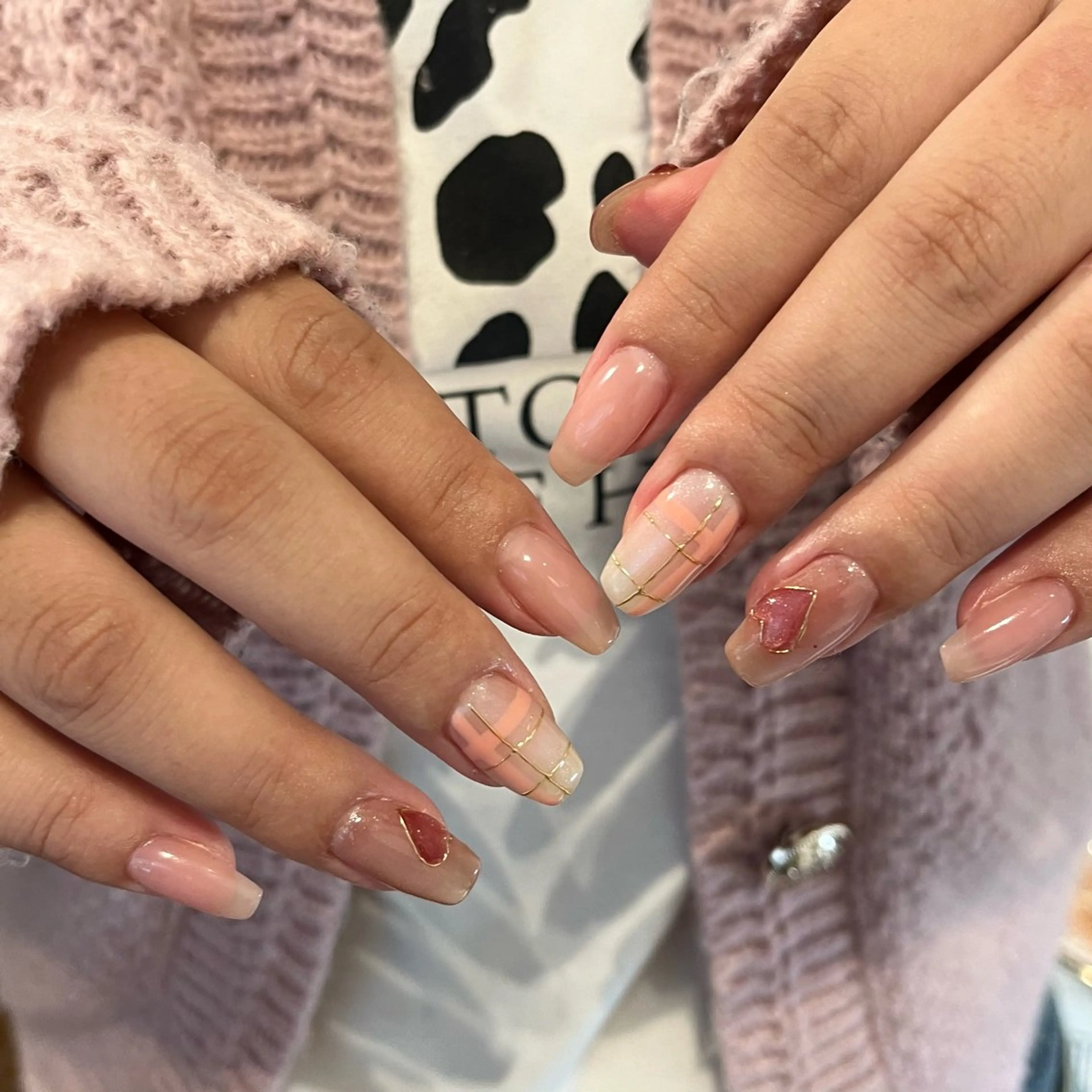 ネイル ハート マグネットネイル ピンク ぷっくりネイル ハンドネイル ballie／小野原 なつみのネイルデザイン