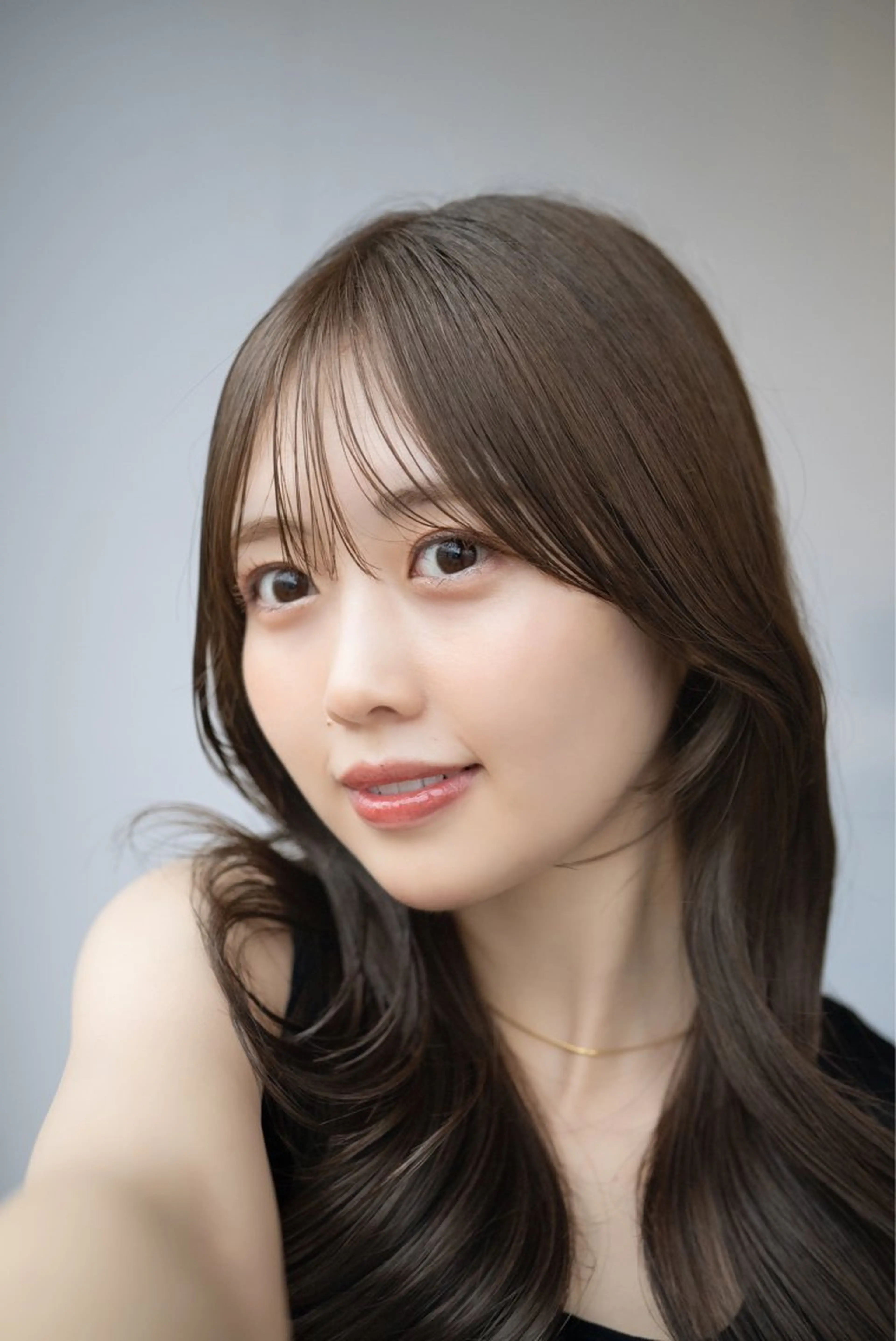 ロング 顔周りカット ANLY.meijijingumae所属・レイヤーカット/ 前髪顔周りカットのヘアスタイル