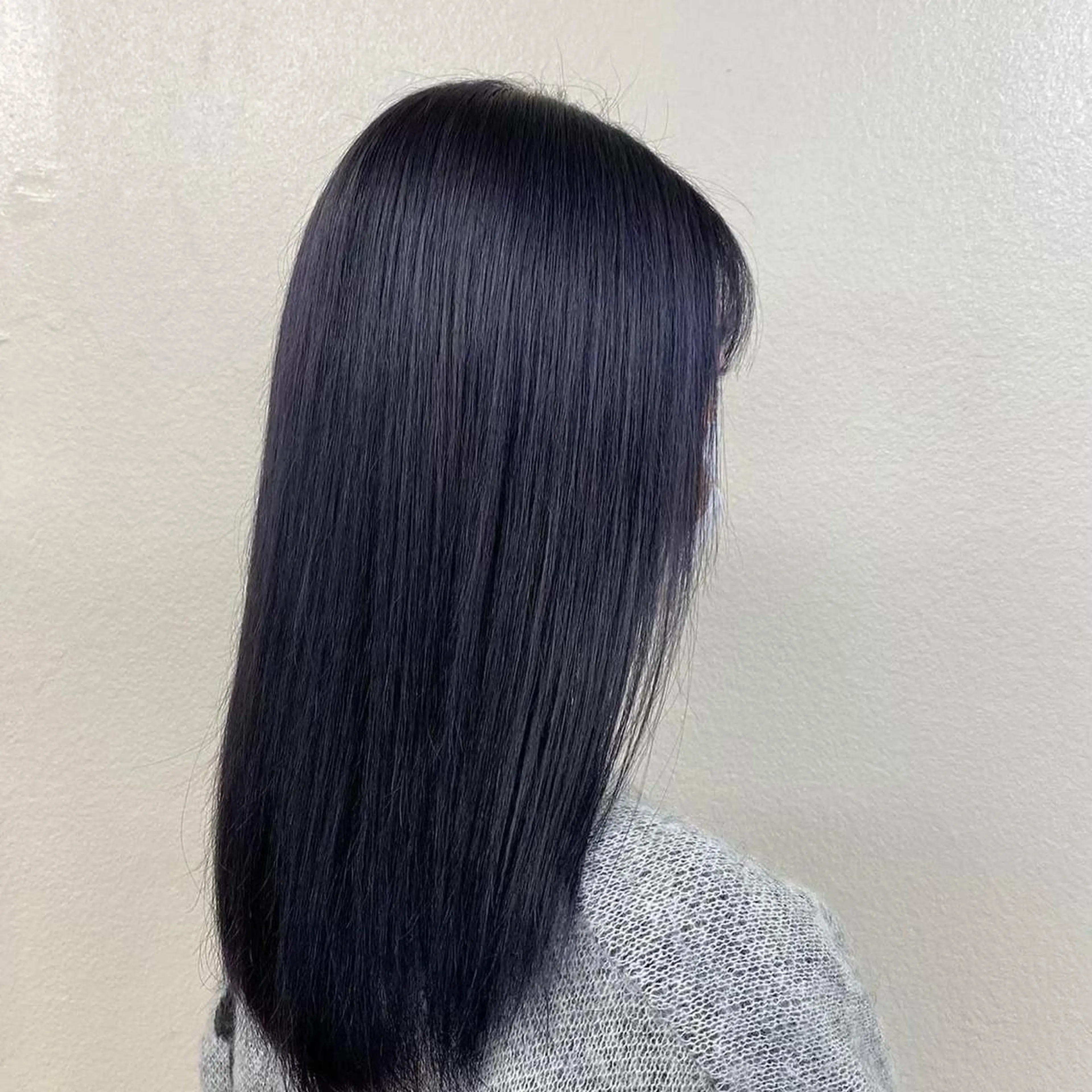 セミロング カラー 🪄池袋ハイトーン 🪄ブリーチカラーのヘアスタイル